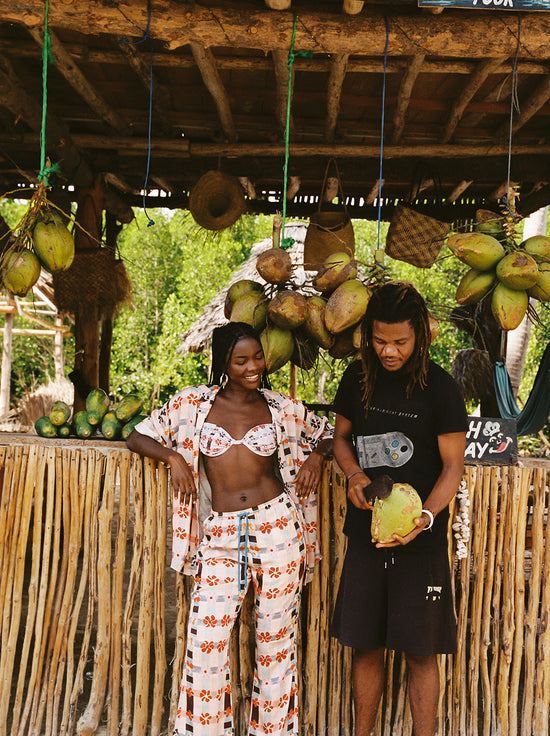 Kinga Csilla - Cuore Luna Flare - Floral Check