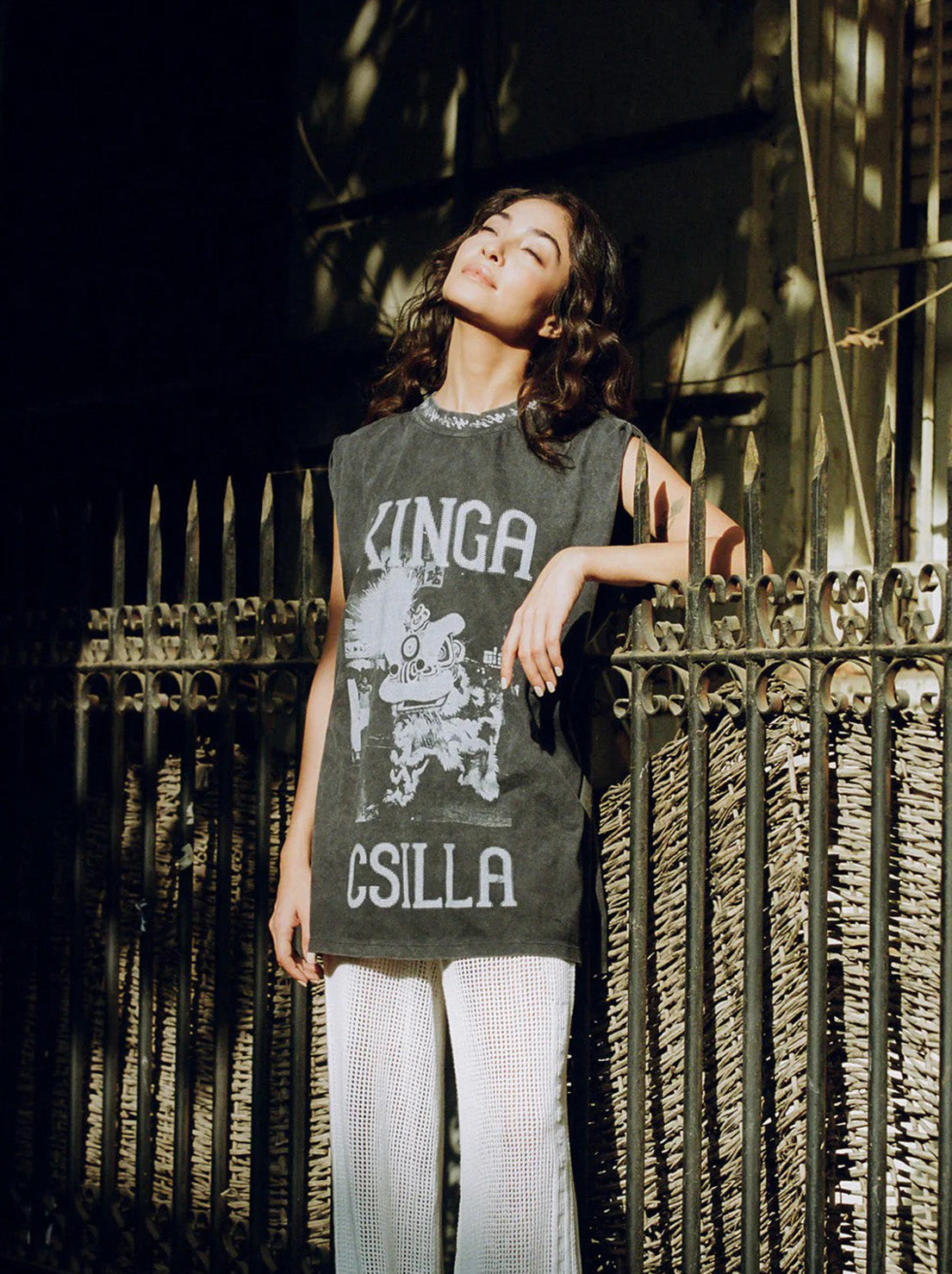 Kinga Csilla - Dragon Dance Band Tee - Black
