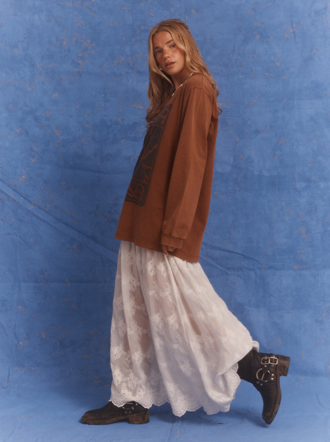 Kinga Csilla - Lino Roses Tee - Brown