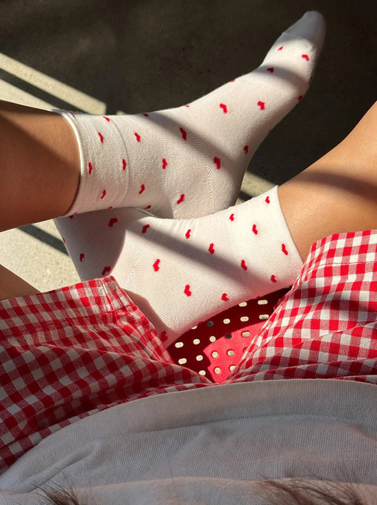 Le Bon Shoppe - Sneaker Socks - Heart - White/Red