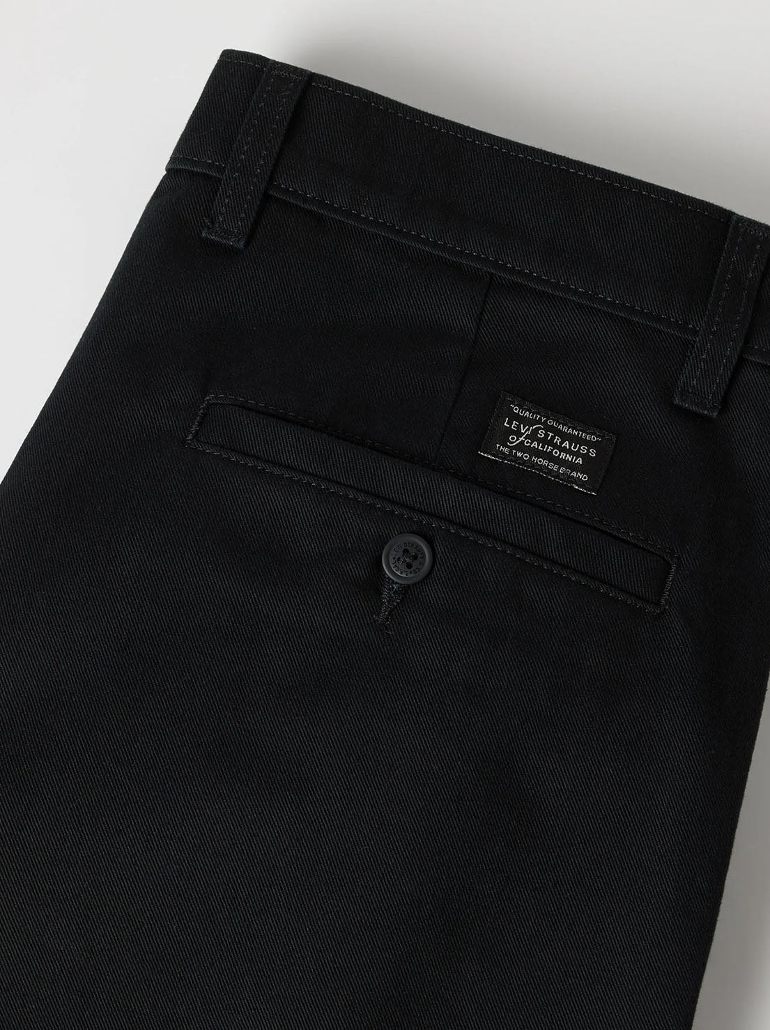 Levi's - Loose Pleated Work Chino - Mineral Black Twill
