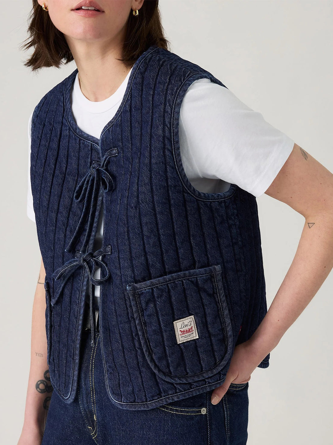 Levi's - Lottie Liner Vest - Shaded View