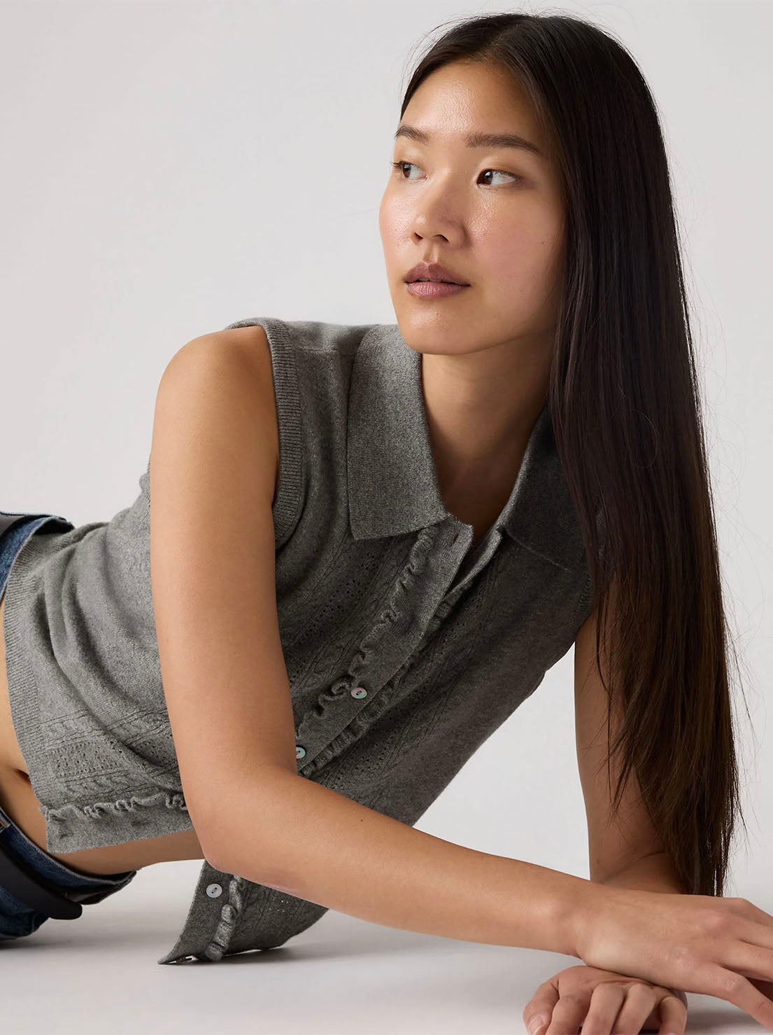 Levi's - Super Soft Mini Ruffle Vest - Dark Heather Grey