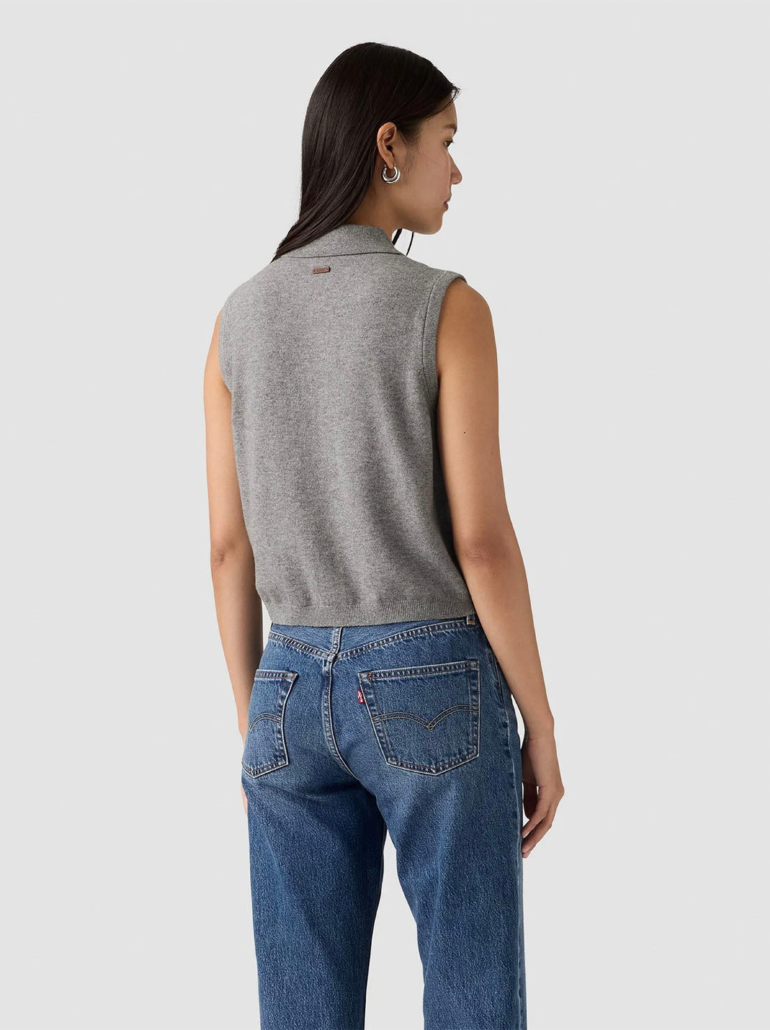 Levi's - Super Soft Mini Ruffle Vest - Dark Heather Grey
