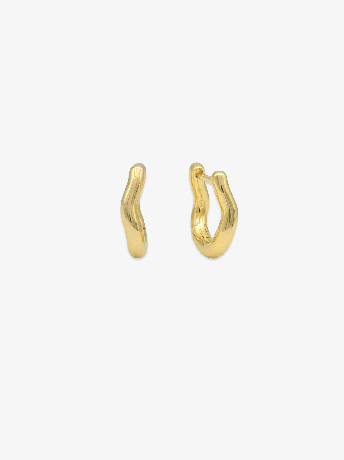 Linda Tahija - Curve Huggie Earrings - Gold Plated