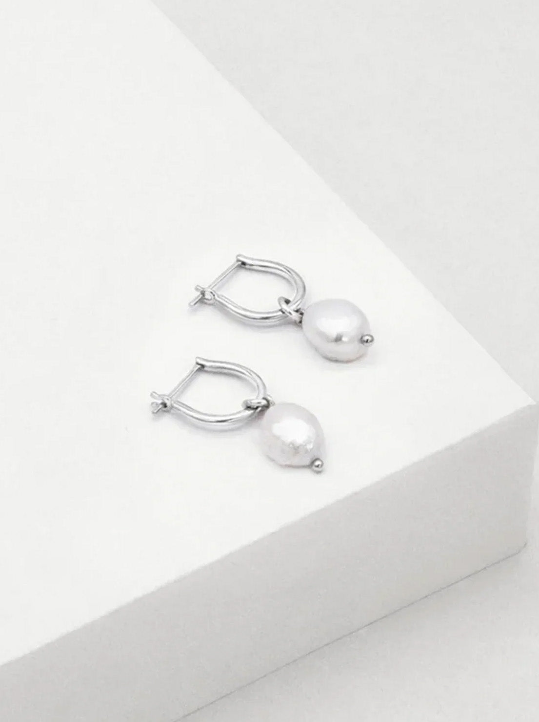 Linda Tahija - Baroque Pearl Basic Hoop Earrings - Sterling Silver