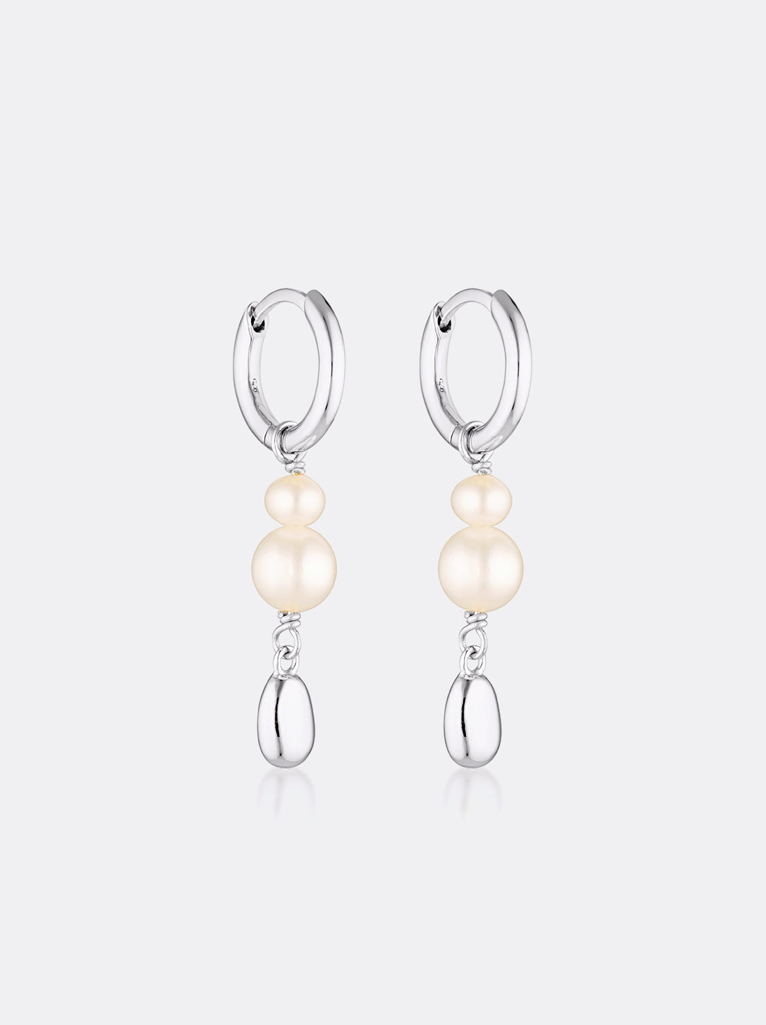 Linda Tahija - Brook Pearl Huggie Earrings - Sterling Silver