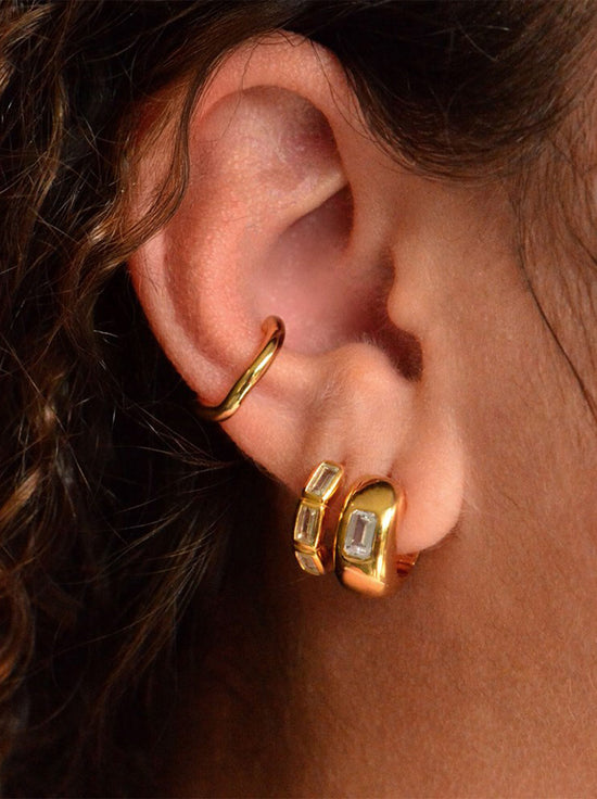 Linda Tahija - Calibri Huggie Earrings - Gold Plated - Lab Grown White Sapphire