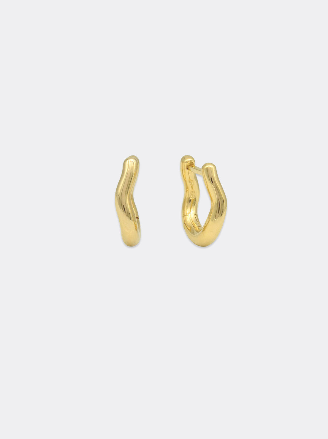 Linda Tahija - Curve Huggie Earrings - Gold Plated