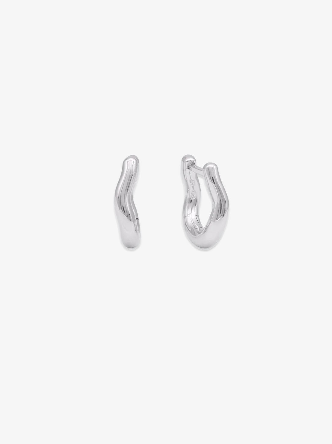 Linda Tahija - Curve Huggie Earrings - Sterling Silver