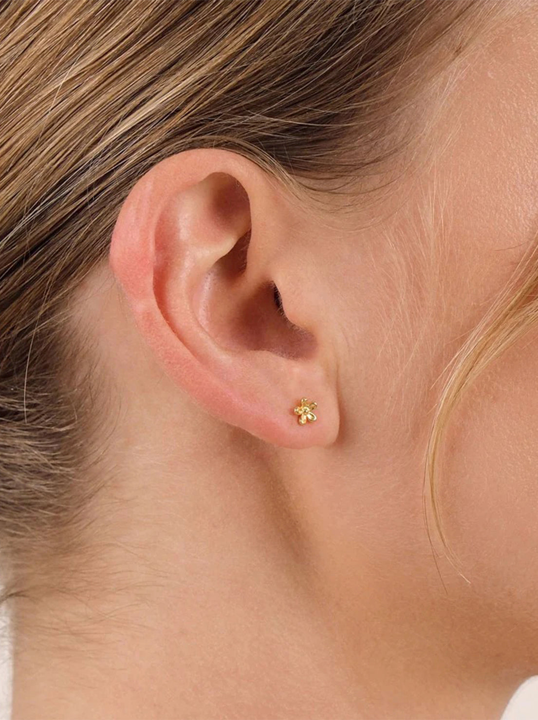 Linda Tahija - Wild Flower Stud Earrings - 18k Gold Vermeil
