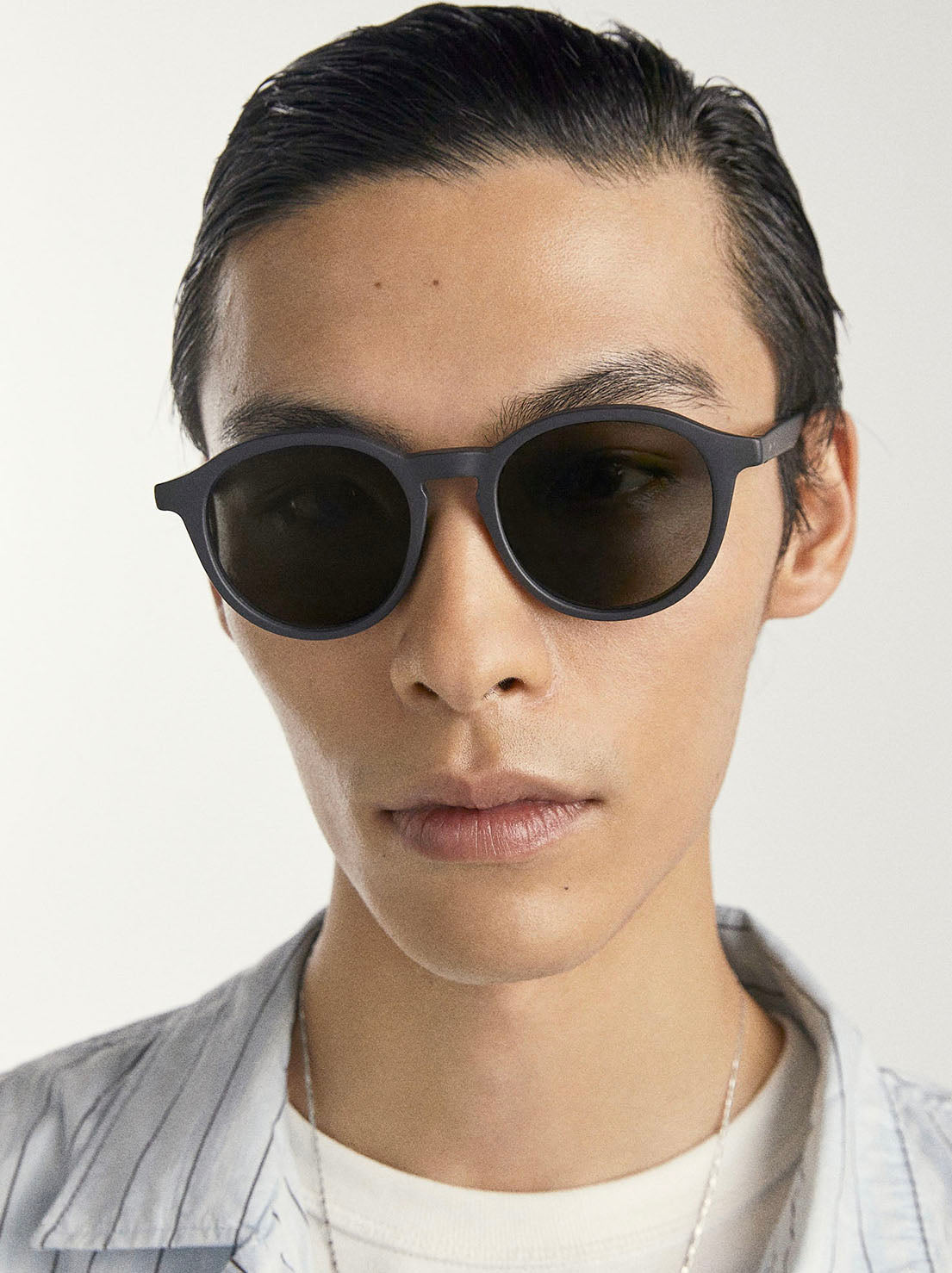 Local Supply - MEL2 -  Black Frame / Grey Lens