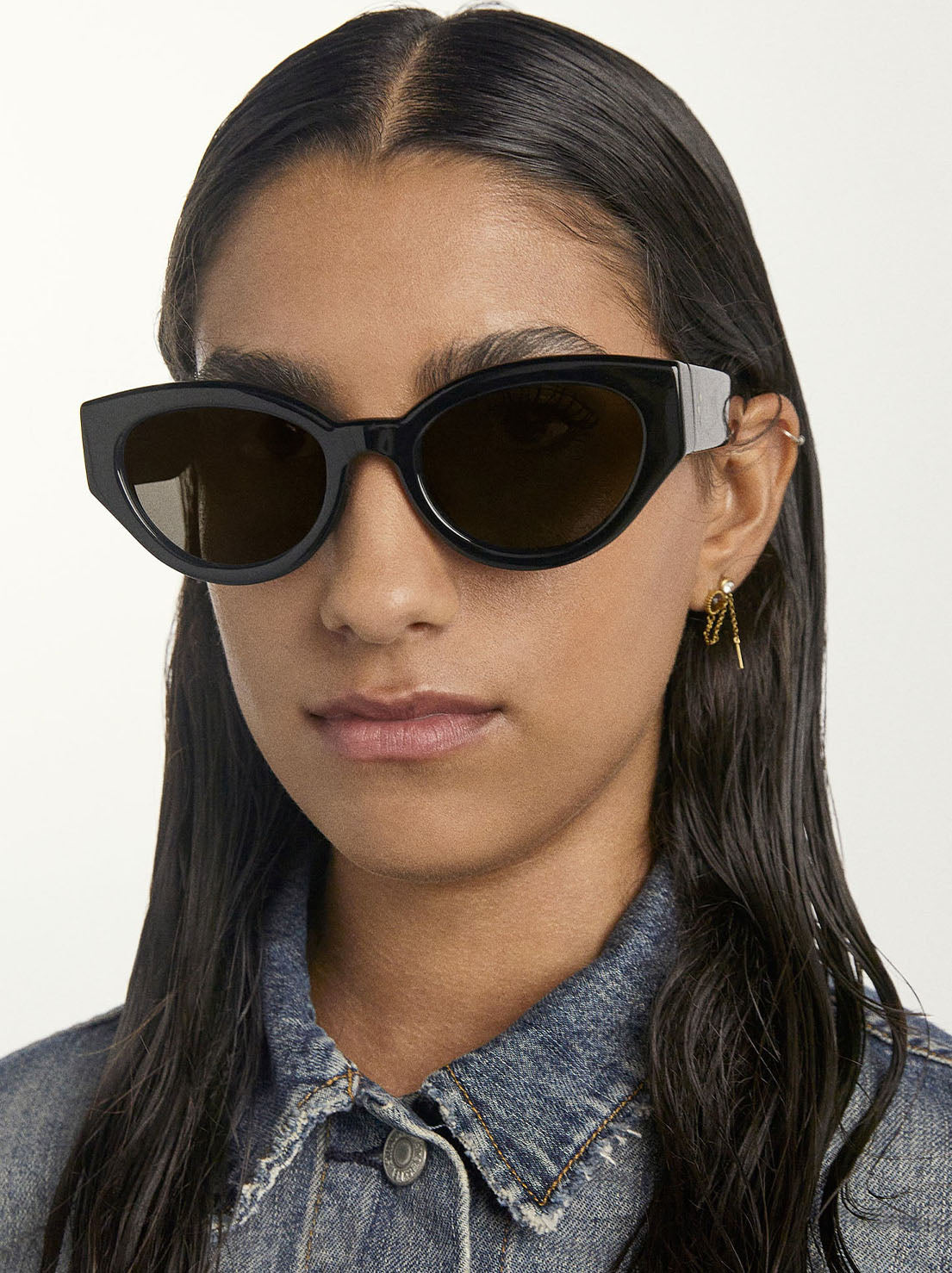 Local Supply - ROM - Black Frame / Grey Lens