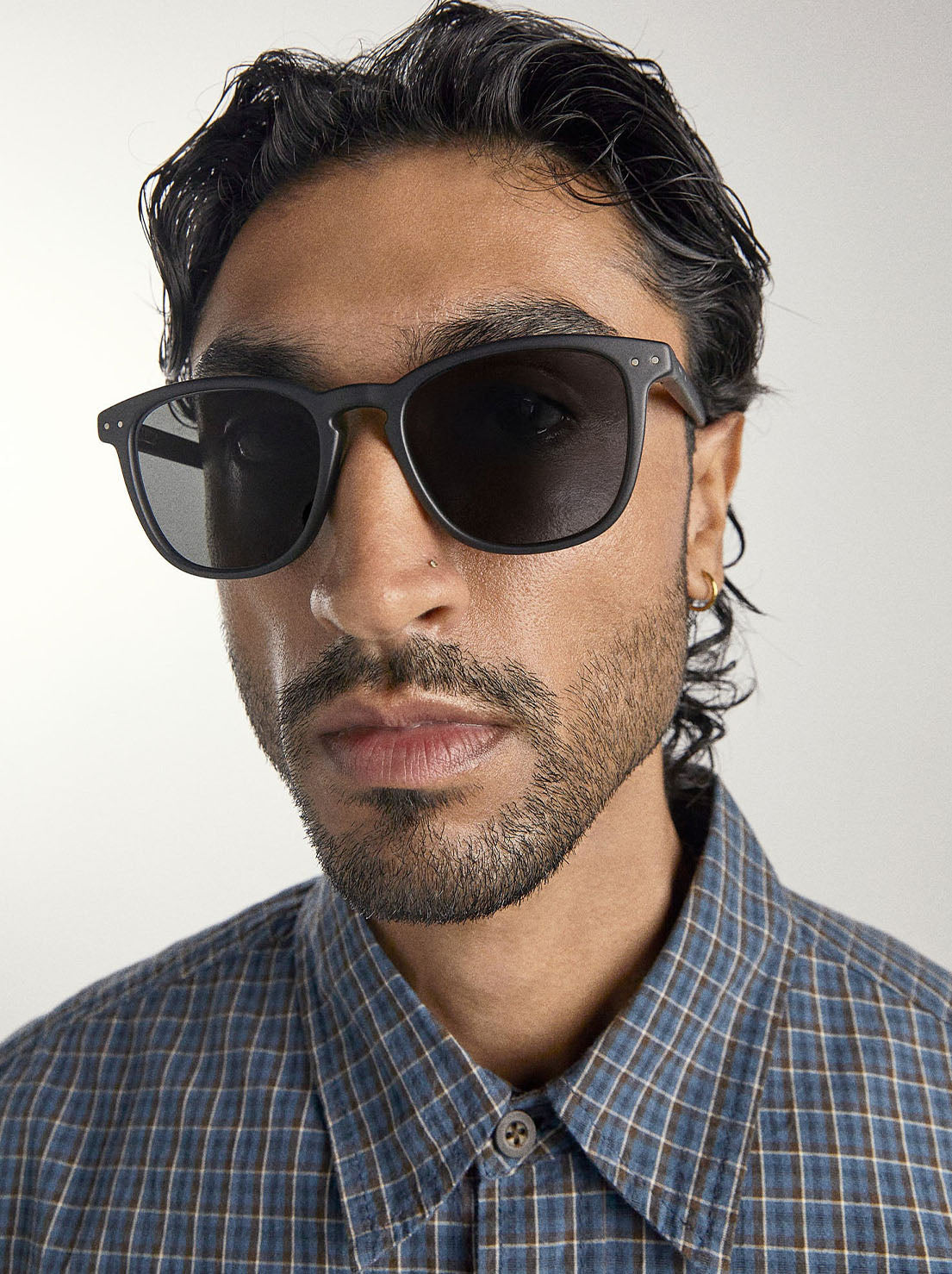 Local Supply - SYD - Black Frame / Grey Lens