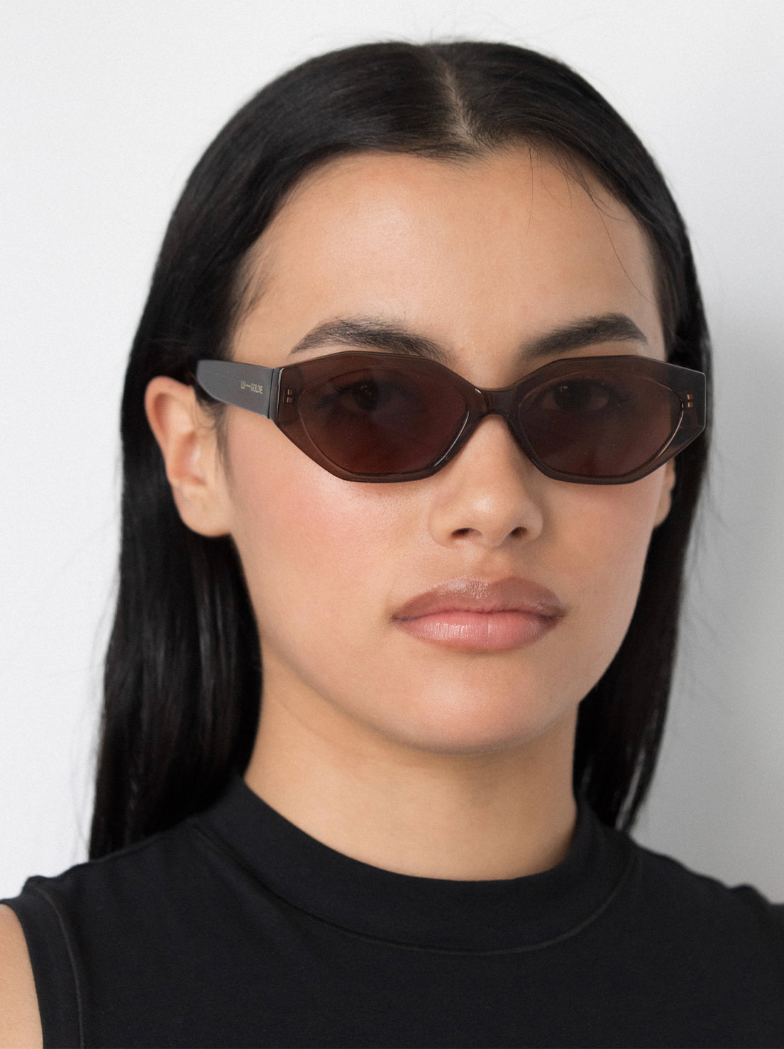 Lu Goldie - Eliana Sunglasses - Espresso