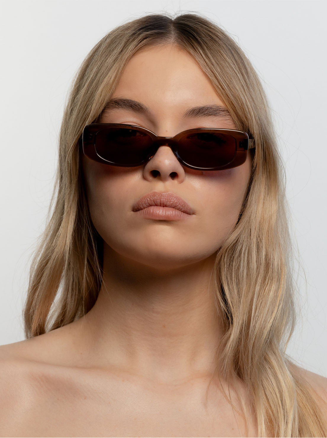 Lu Goldie - Solene Sunglasses - Coffee