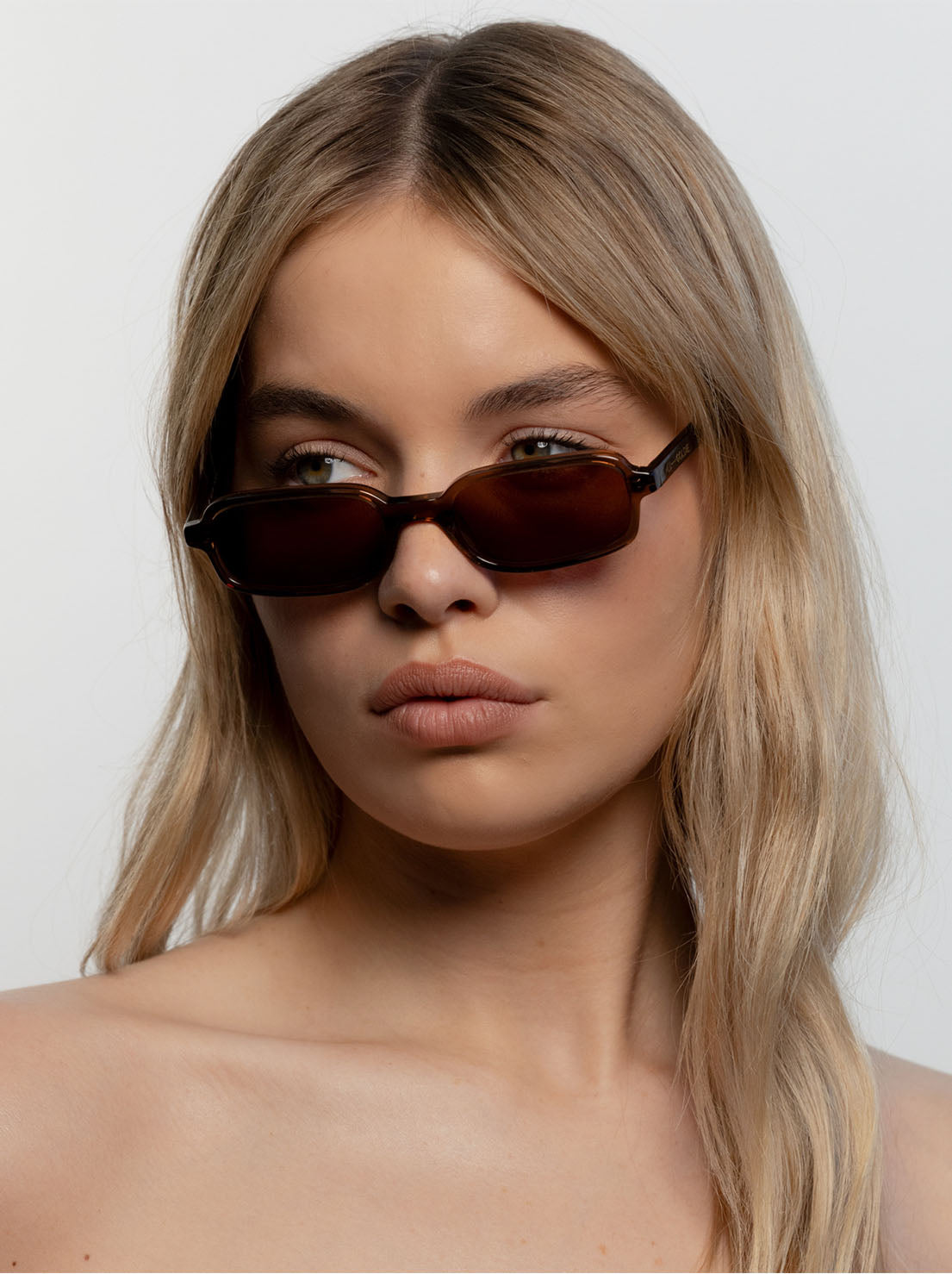 Lu Goldie - Vera Sunglasses - Coffee