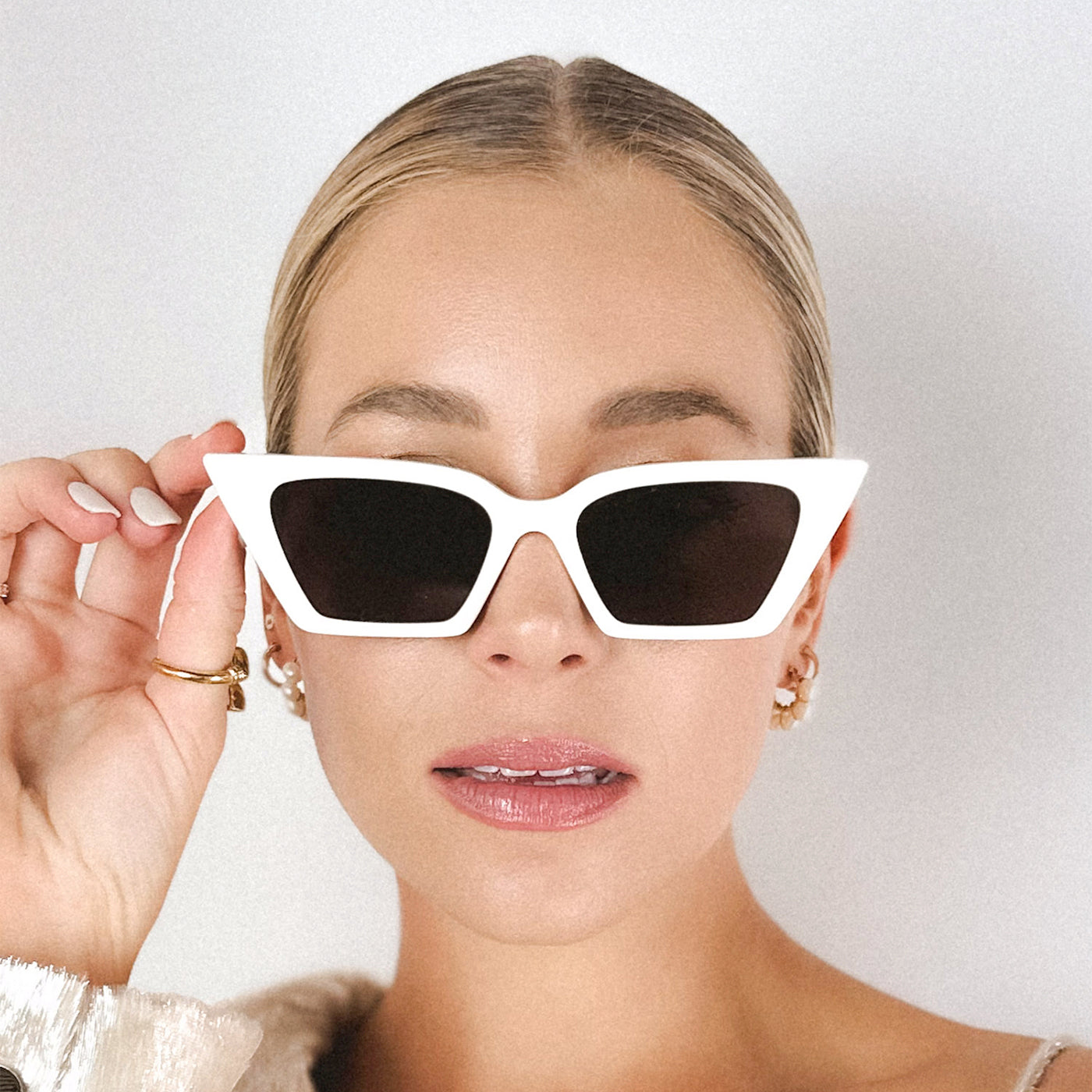 Lu Goldie - Claudia X HK Sunglasses - Dove