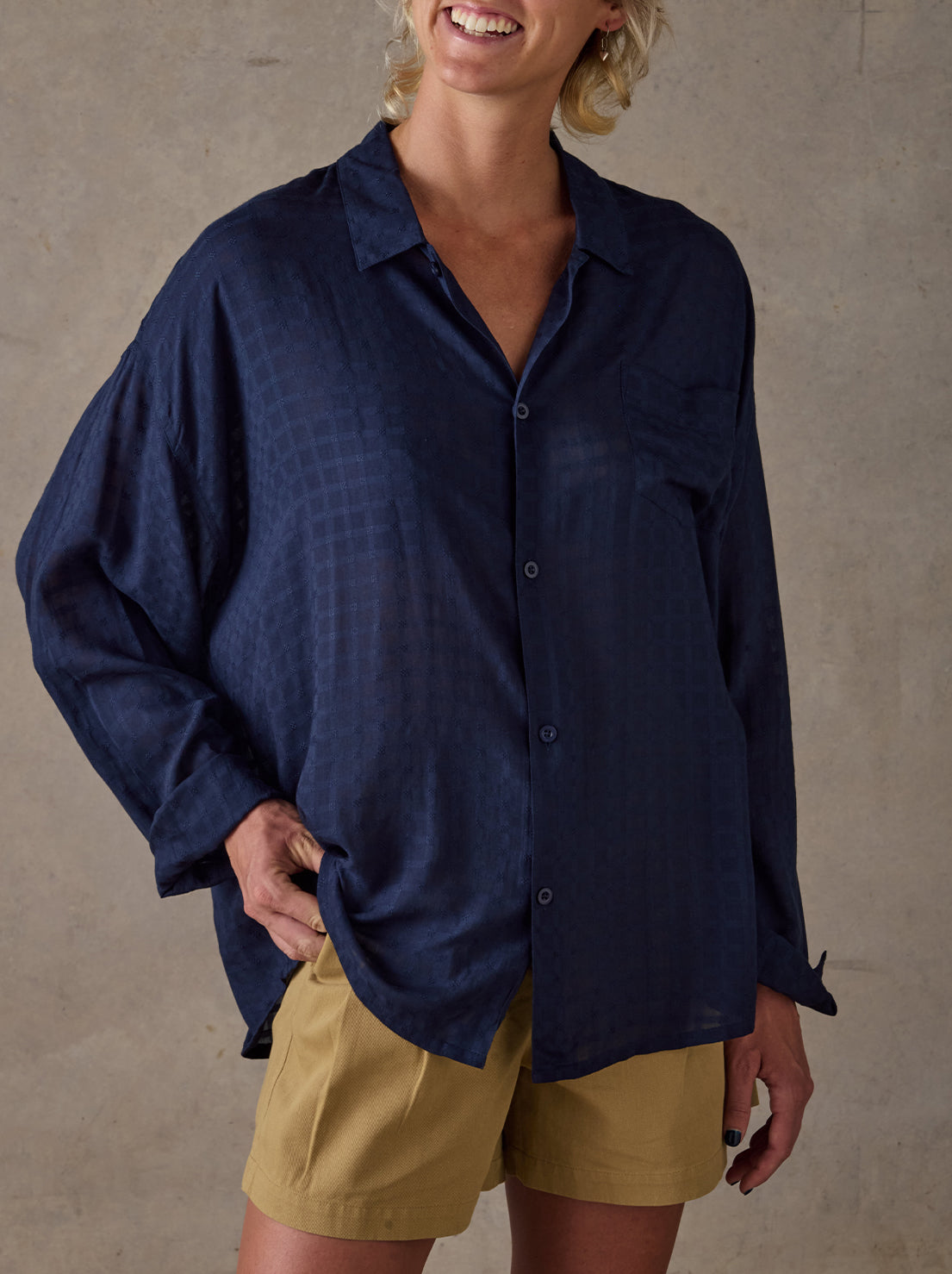 McTavish - Aloe Vera Long Sleeve Shirt - Dark Blue