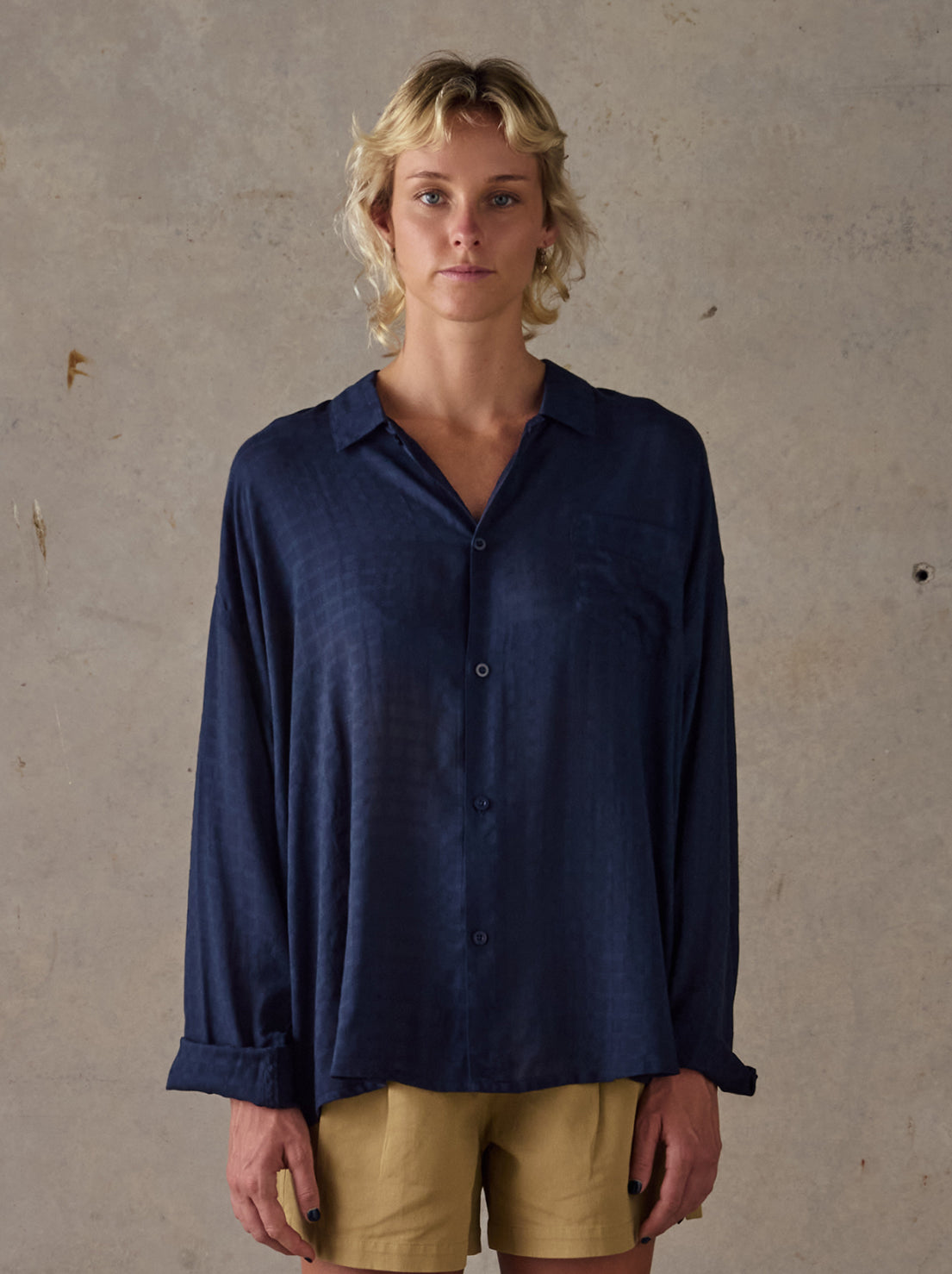 McTavish - Aloe Vera Long Sleeve Shirt - Dark Blue