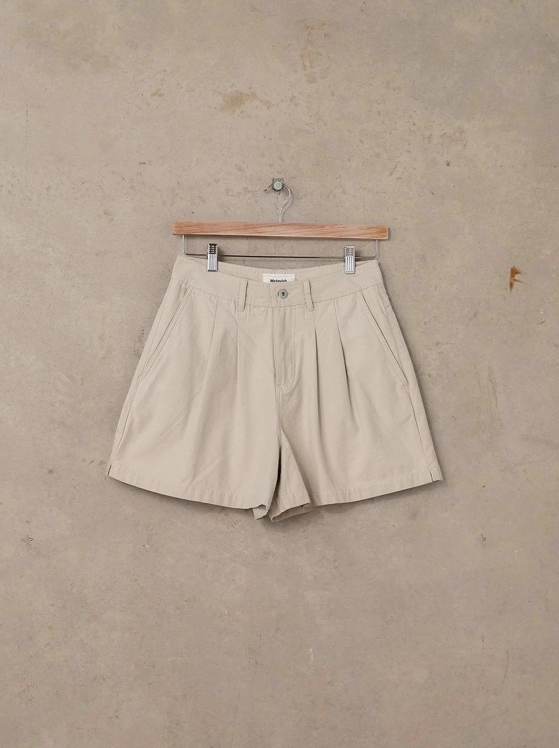 McTavish - Double Pleated Twill Shorts - Tan