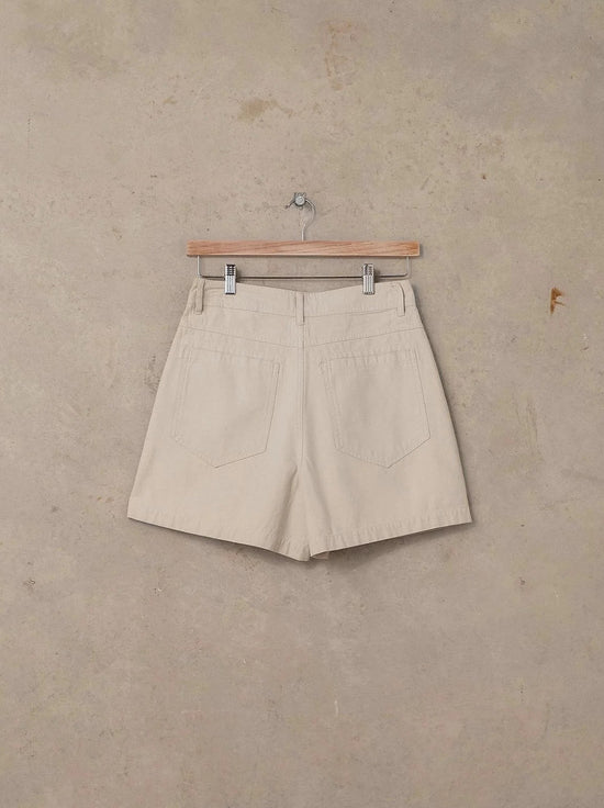 McTavish - Double Pleated Twill Shorts - Tan