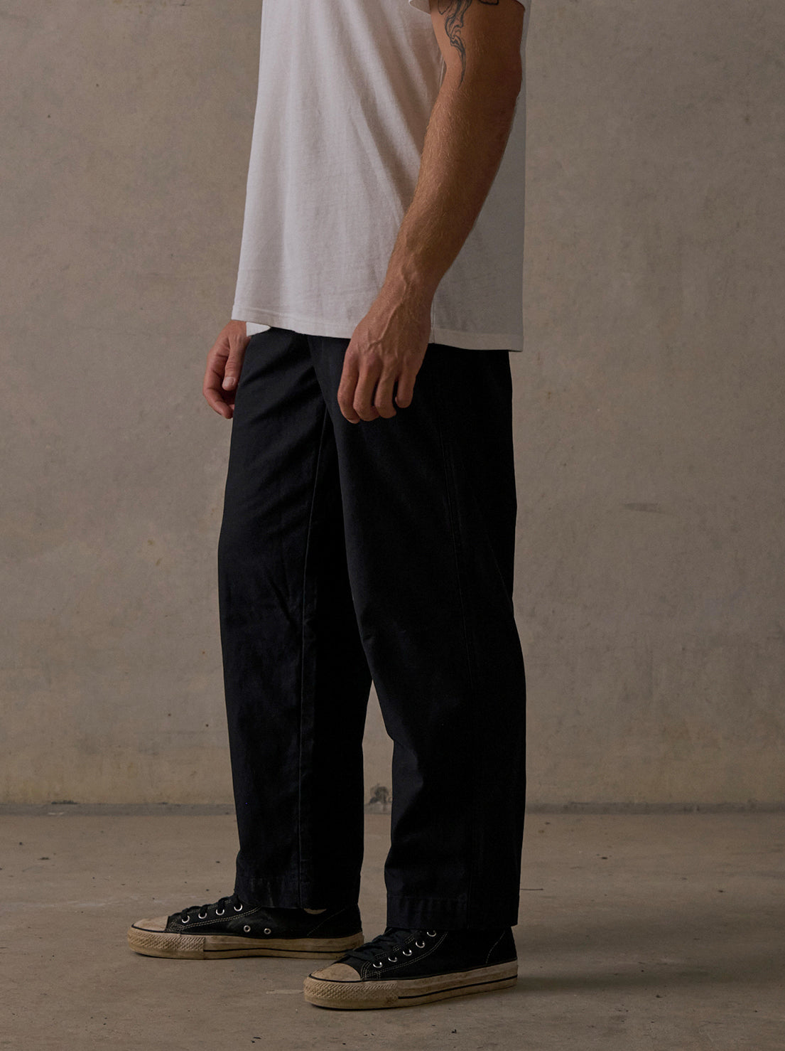 McTavish - Relaxed Twill Pants - Black