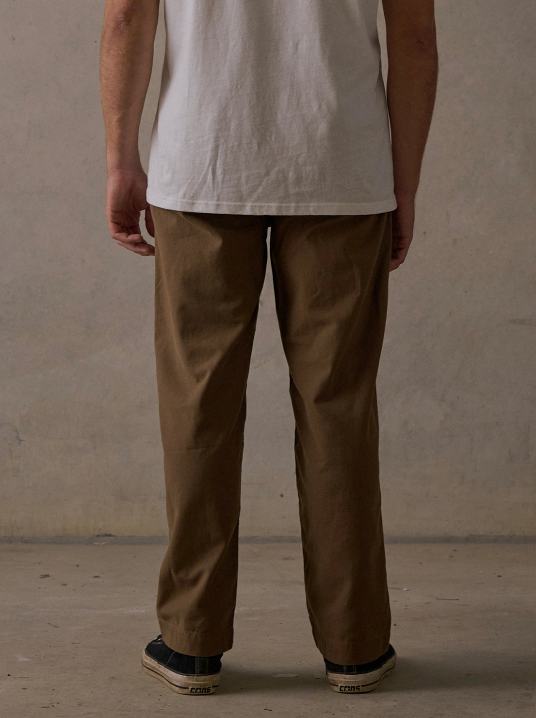 McTavish - Relaxed Twill Pants - Brown