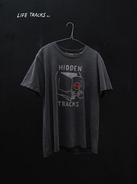 Nudie - Roy Hidden Track T-Shirt - Anthracite