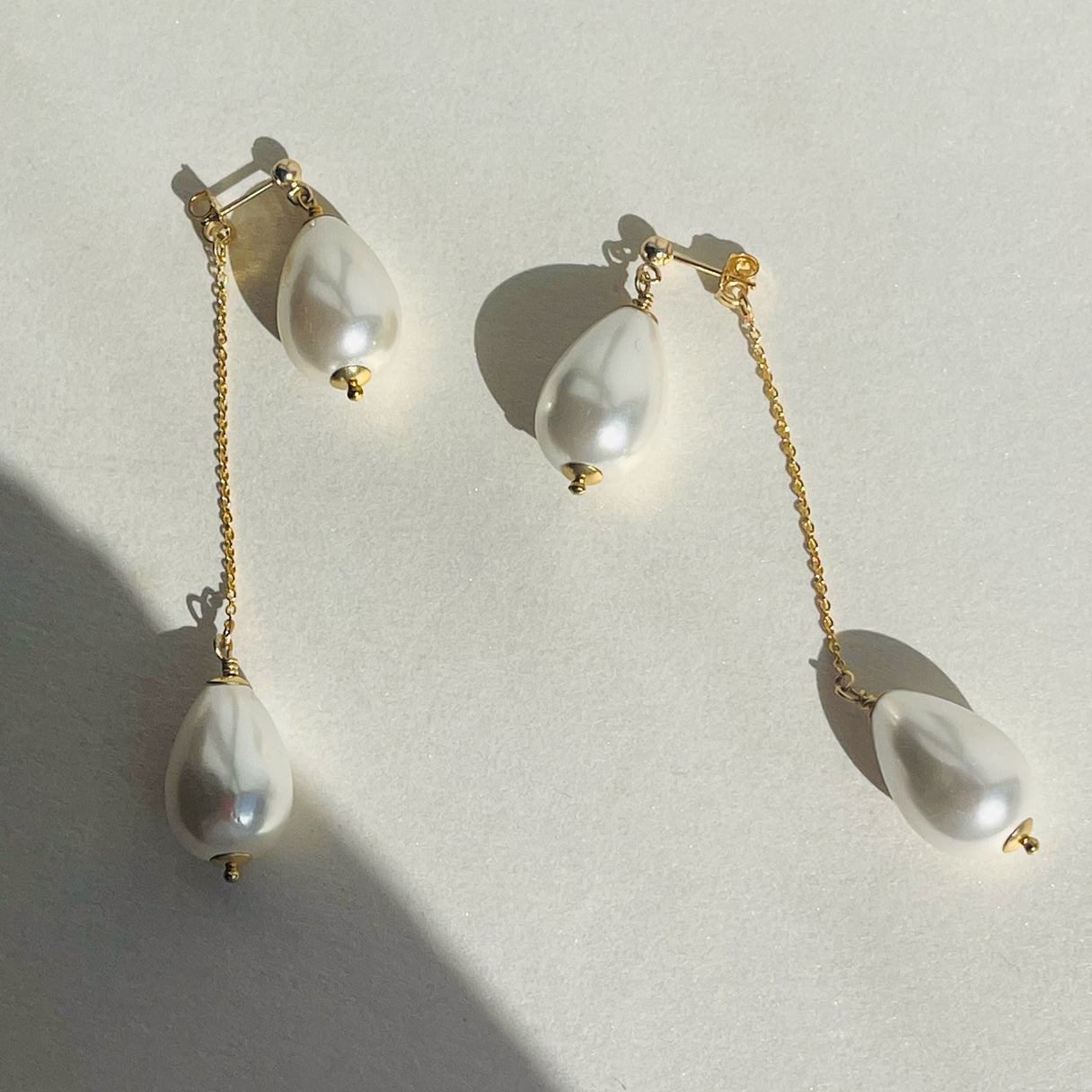 Petite Grand - Jade Earrings - Gold
