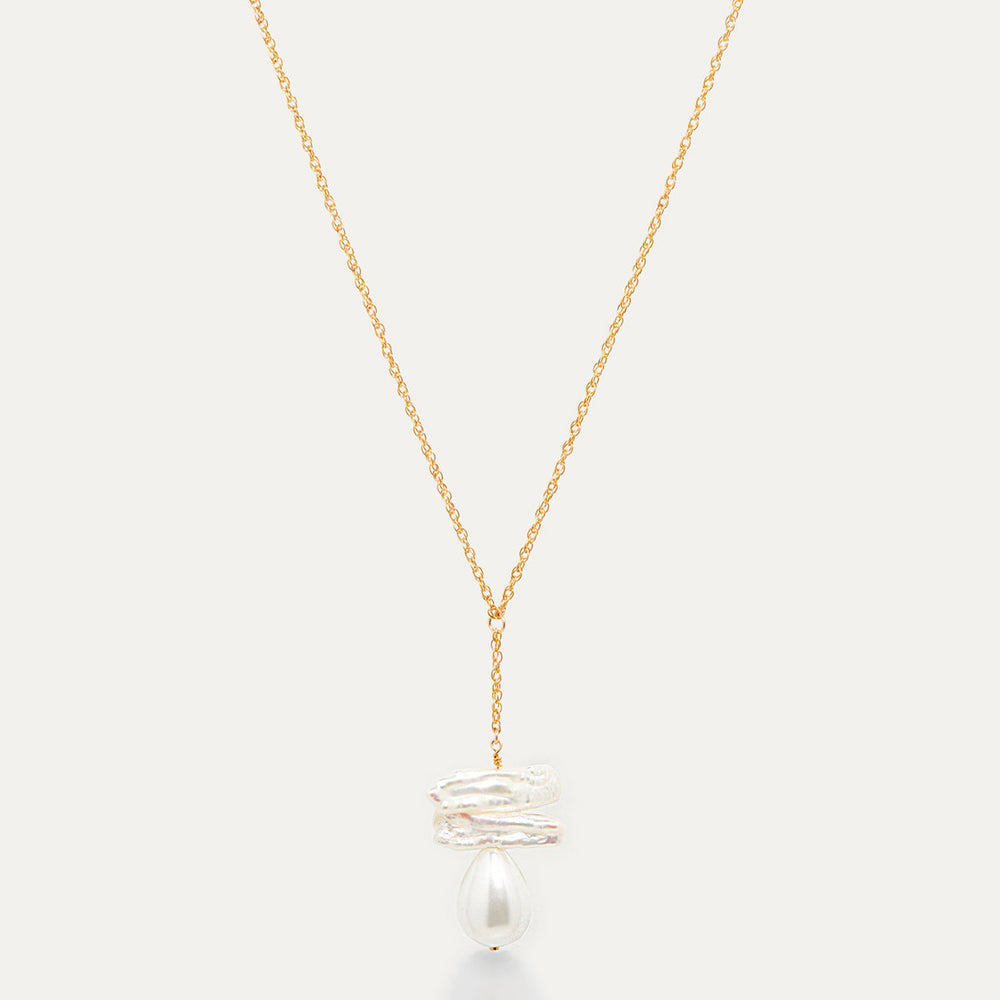 Petite Grand - Magnolia Necklace - Gold