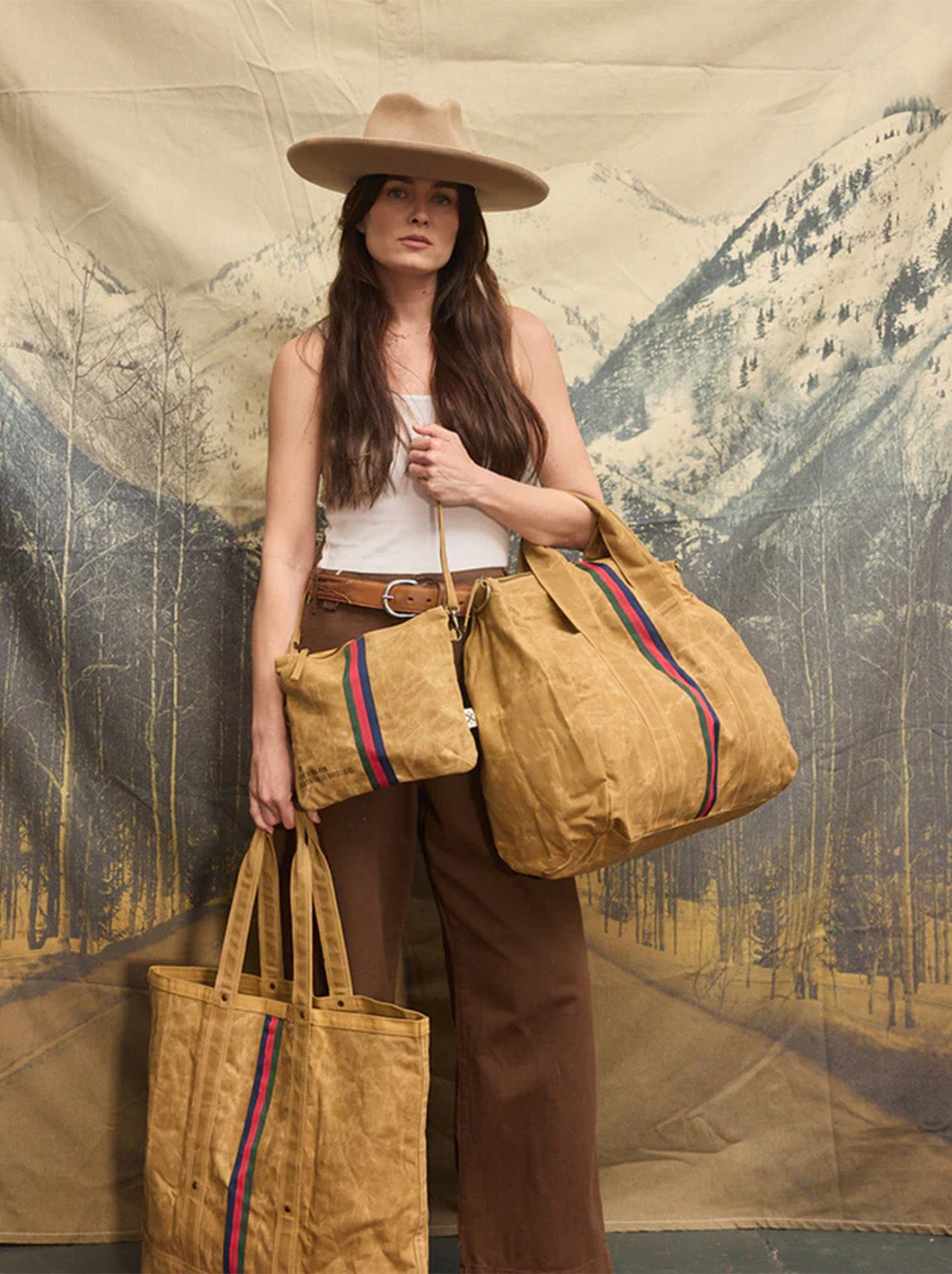 Pony Rider - Escapee Clutch with Strap - Golden Tan