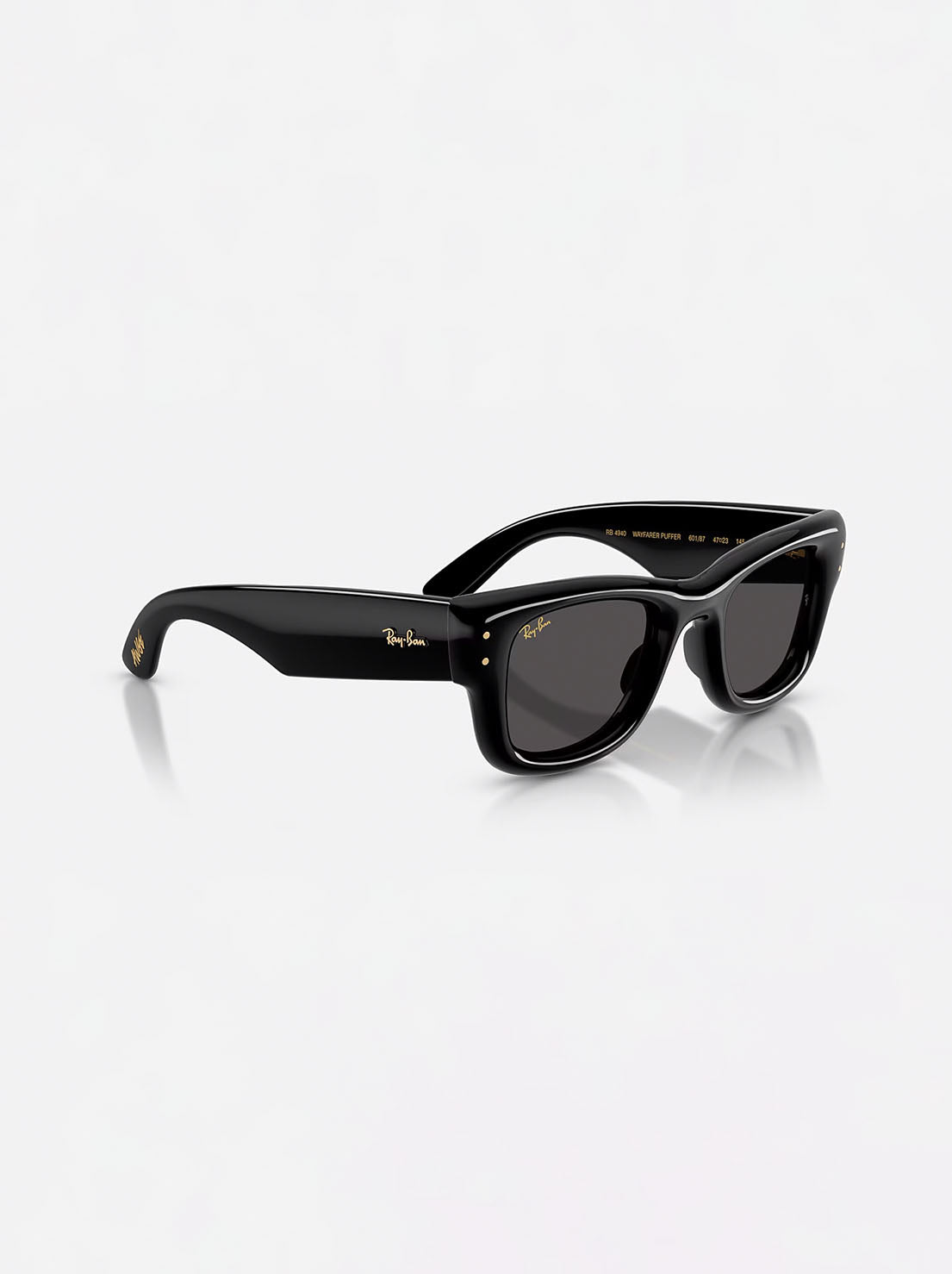 Ray-Ban - Wayfarer Puffer 0RB4940 - Black / Ultra Black Lens - 50