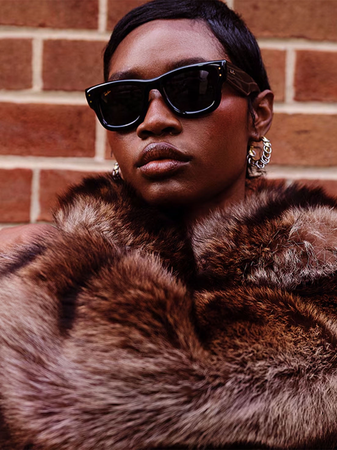 Ray-Ban - Wayfarer Puffer 0RB4940 - Black / Ultra Black Lens - 50