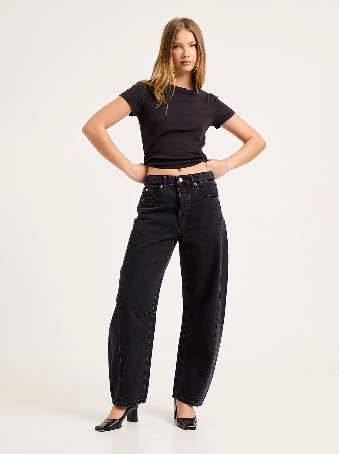 Rolla's - Arc Barrel Jean - Mercer Black