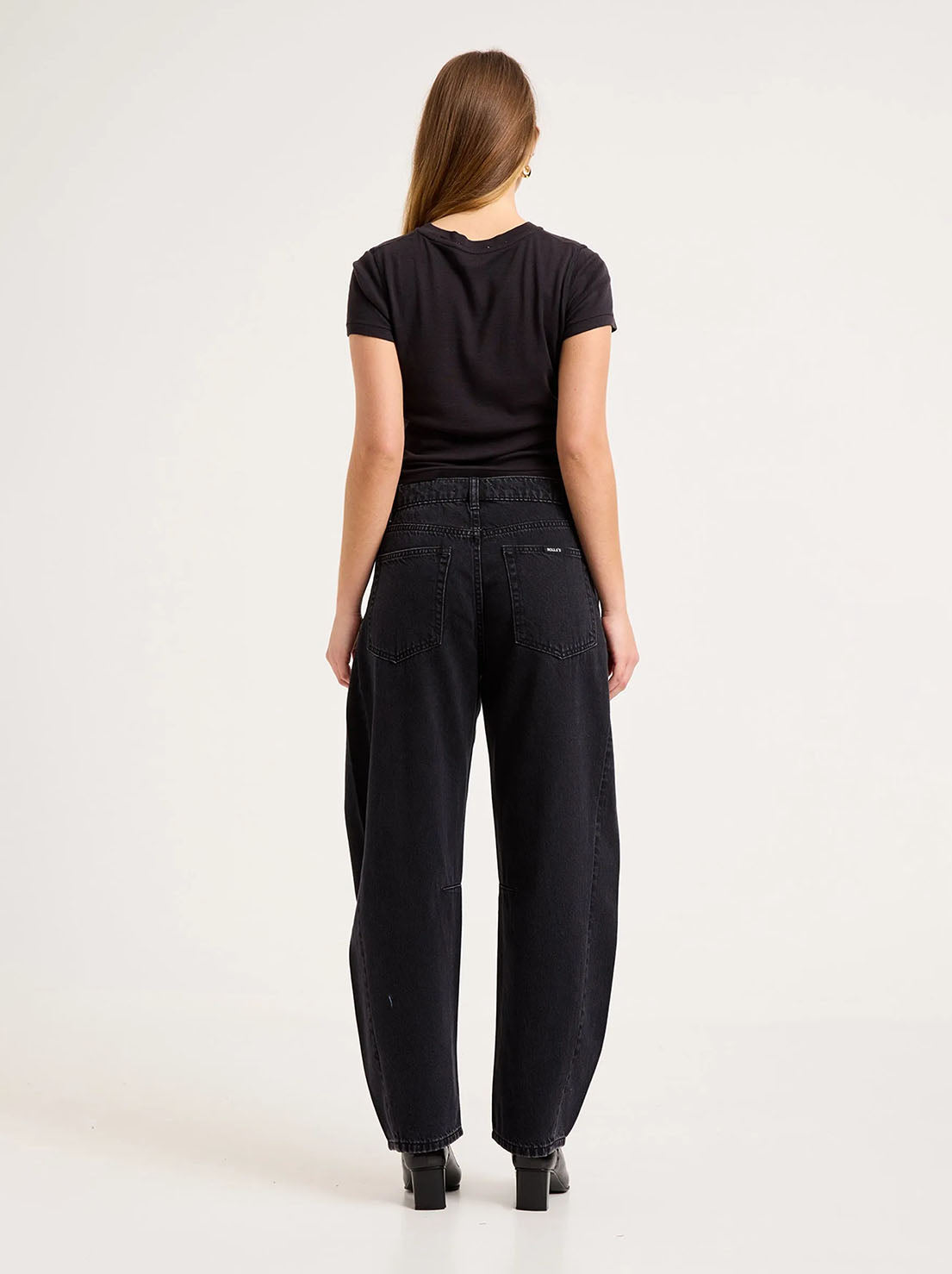 Rolla's - Arc Barrel Jean - Mercer Black