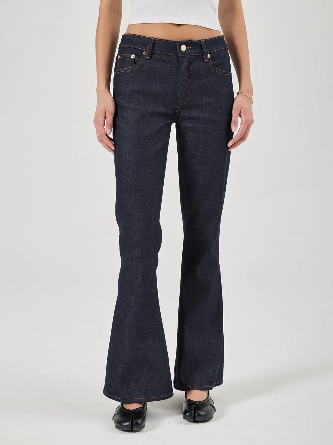 Rolla's - Downtown Flare - Madame Indigo