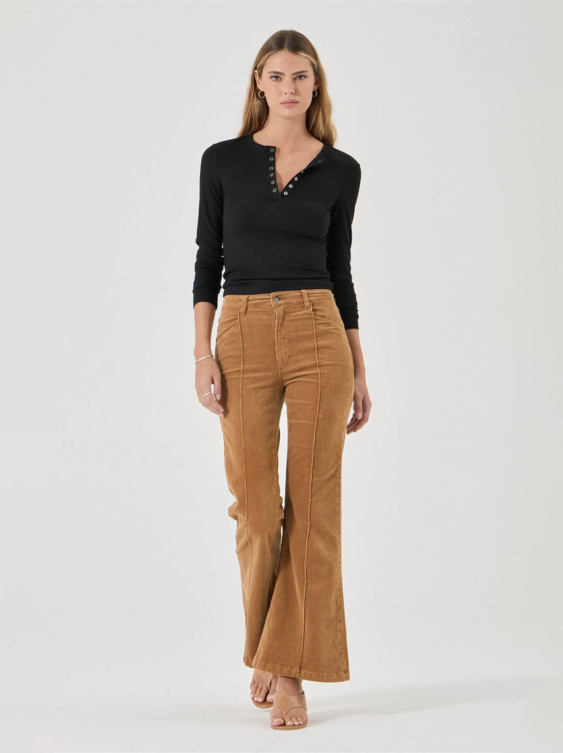 Rolla's - Eastcoast Flare - Deco Caramel Cord