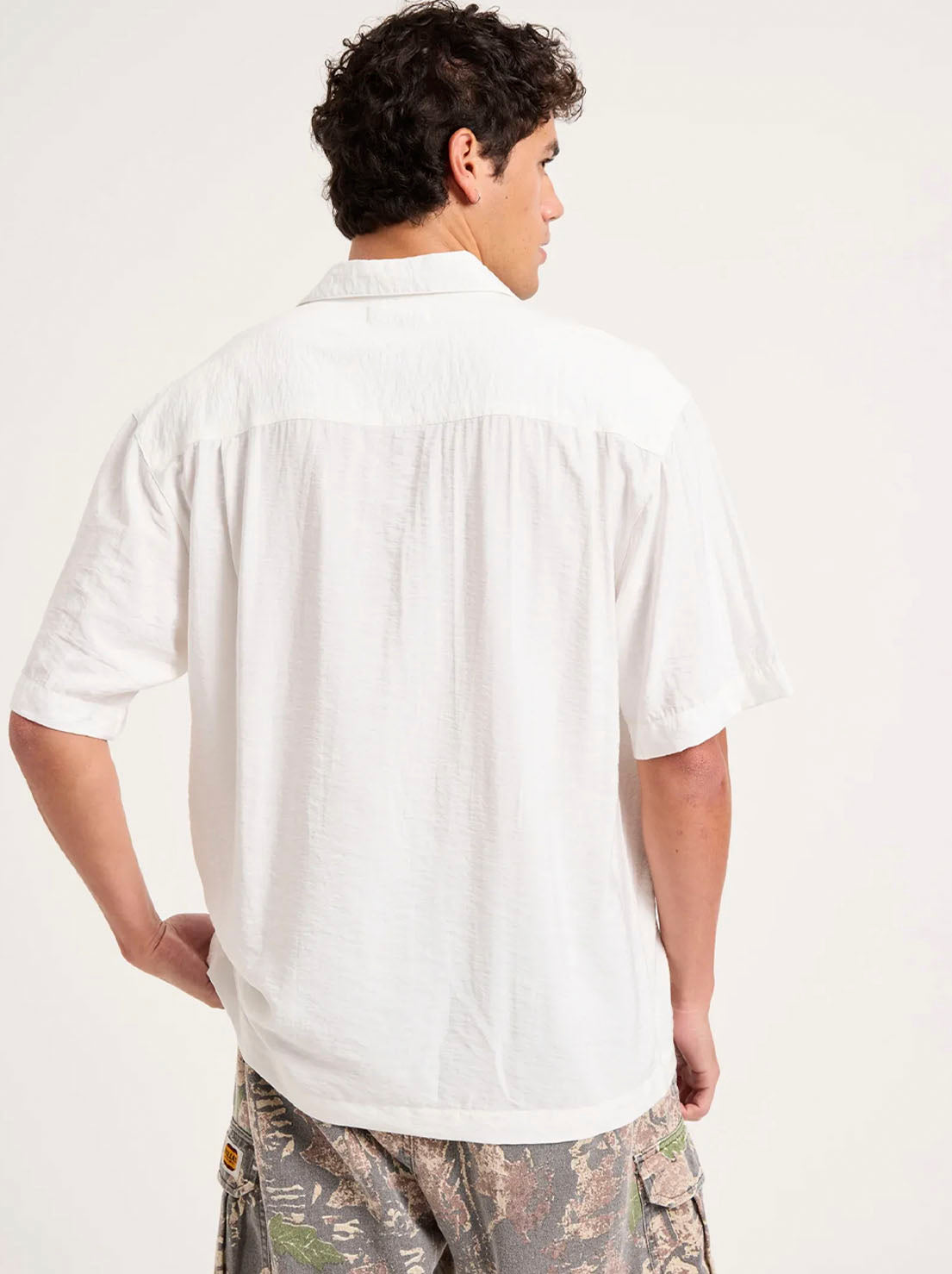 Rolla's - Night Garden Bowler - Off White