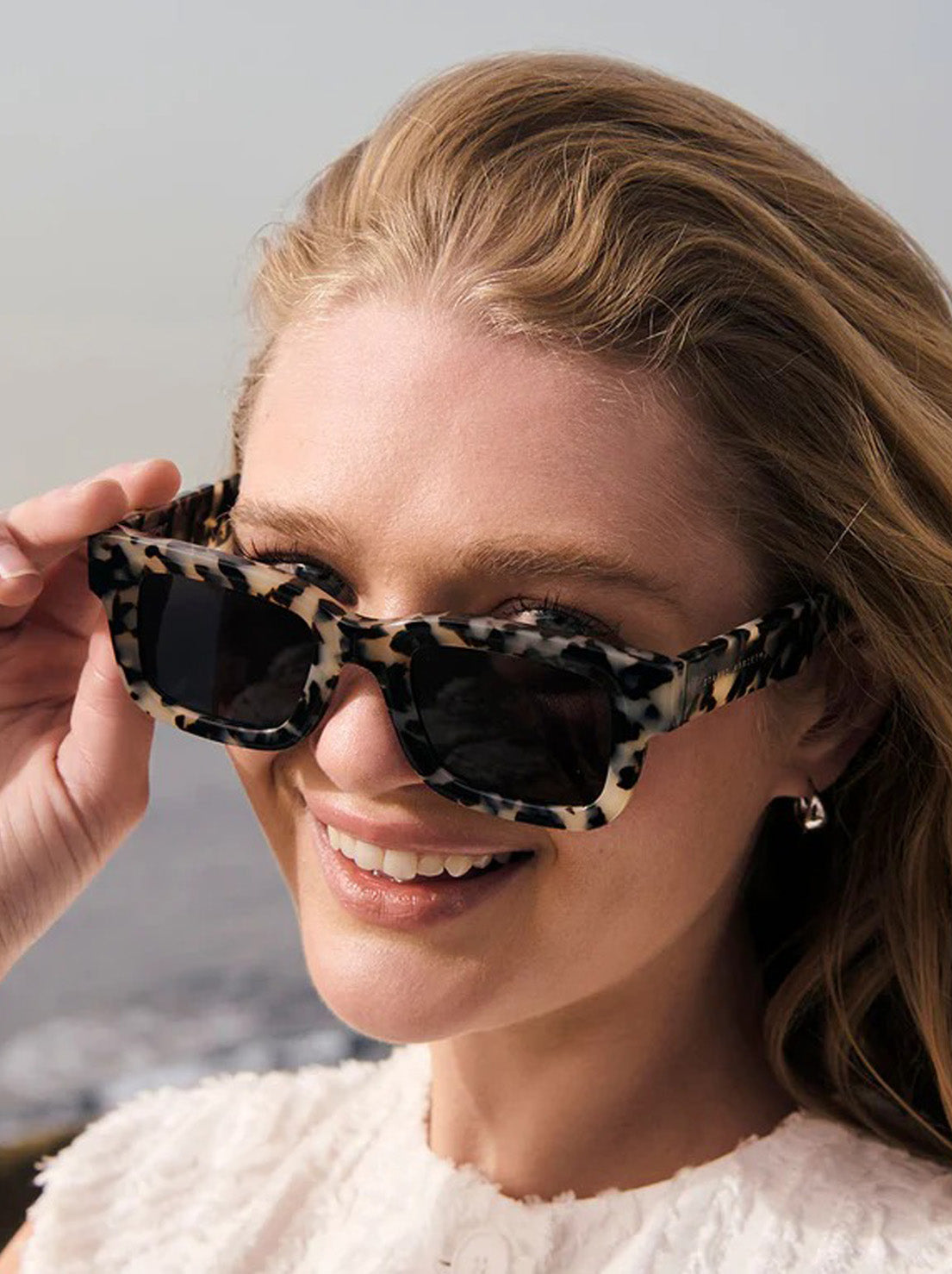 Status Anxiety - Disorient Sunglasses - White Tort