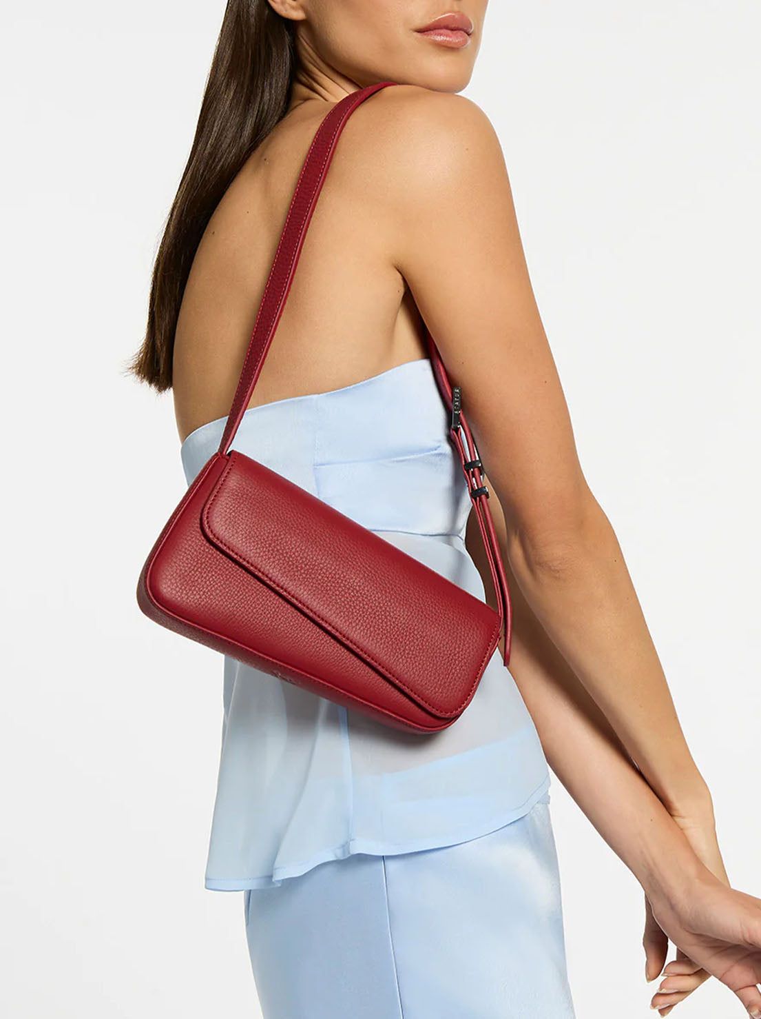 Status Anxiety - Overnight Obsession Bag - Rouge