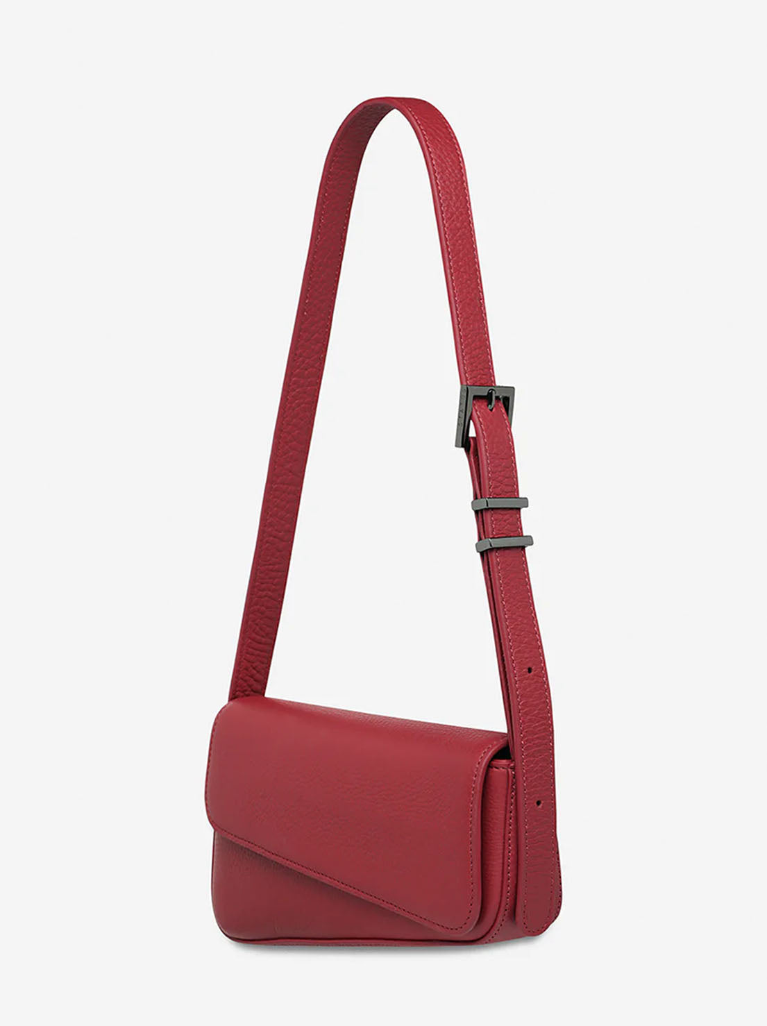 Status Anxiety - Overnight Obsession Bag - Rouge
