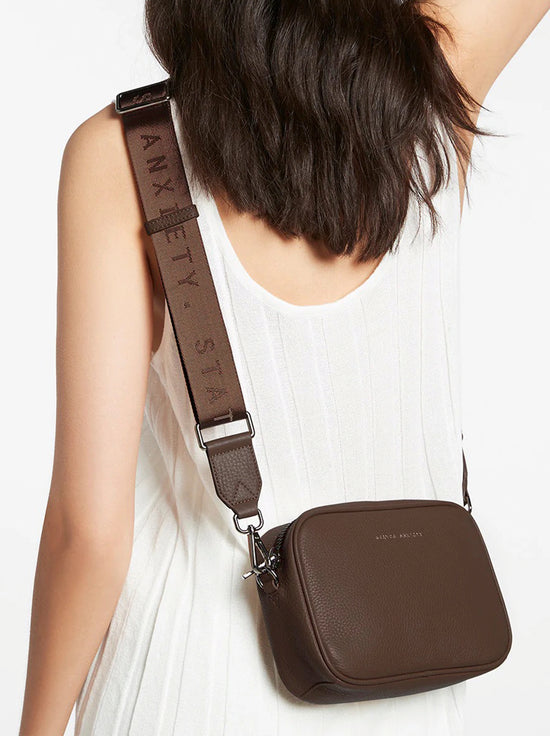 Status Anxiety - Plunder Bag With Webbed Strap - Cocoa