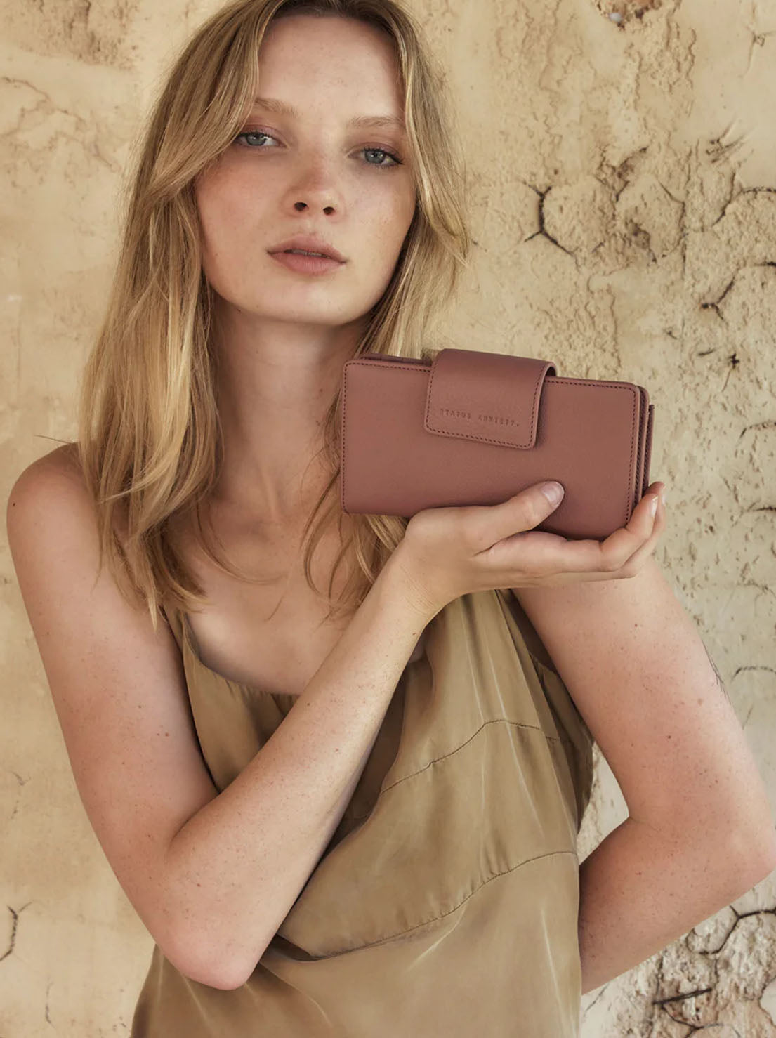 Status Anxiety - Ruins Wallet - Dusty Rose