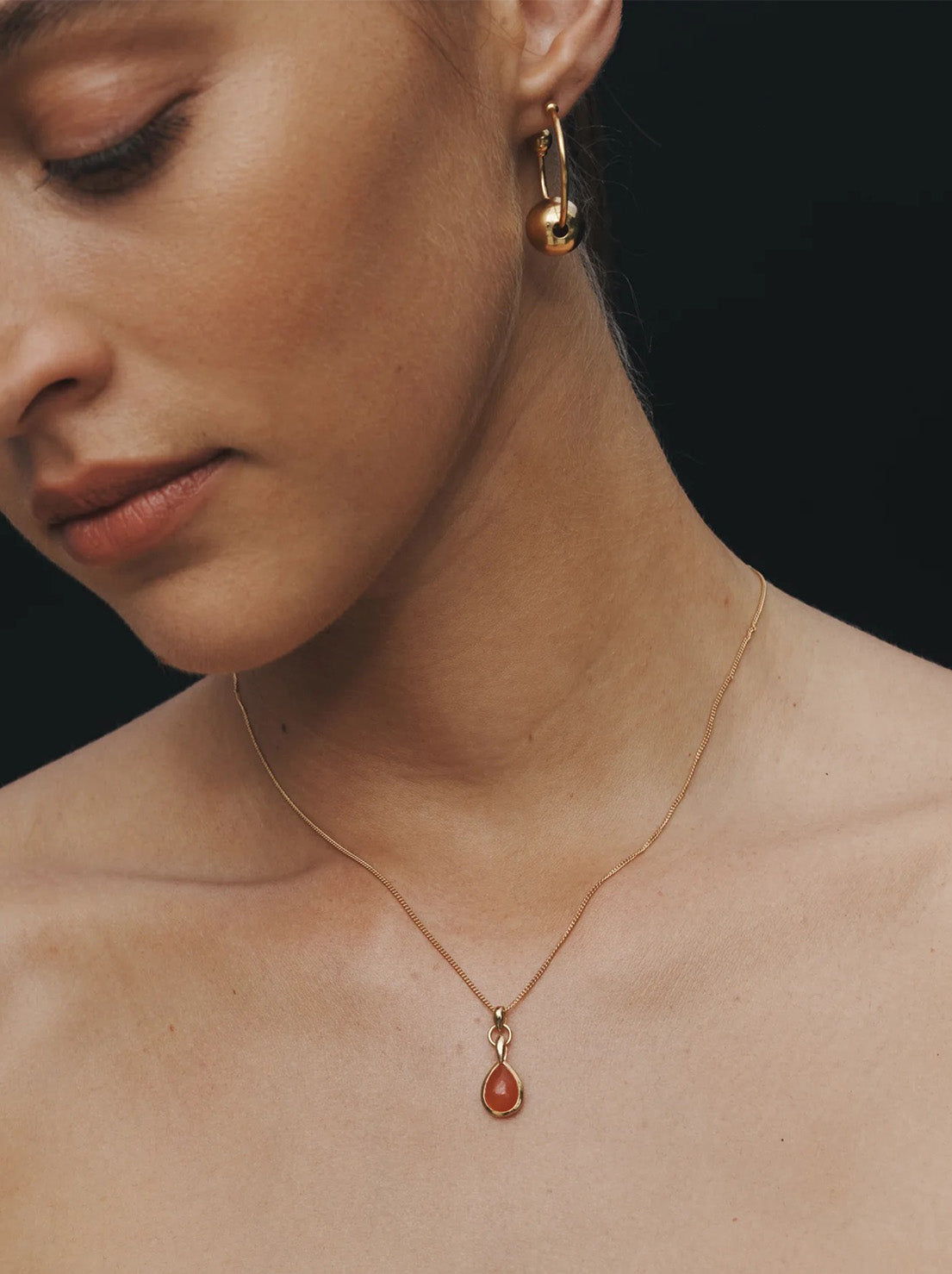 Temple of the Sun - Alba Hoop Earrings Medium - Gold