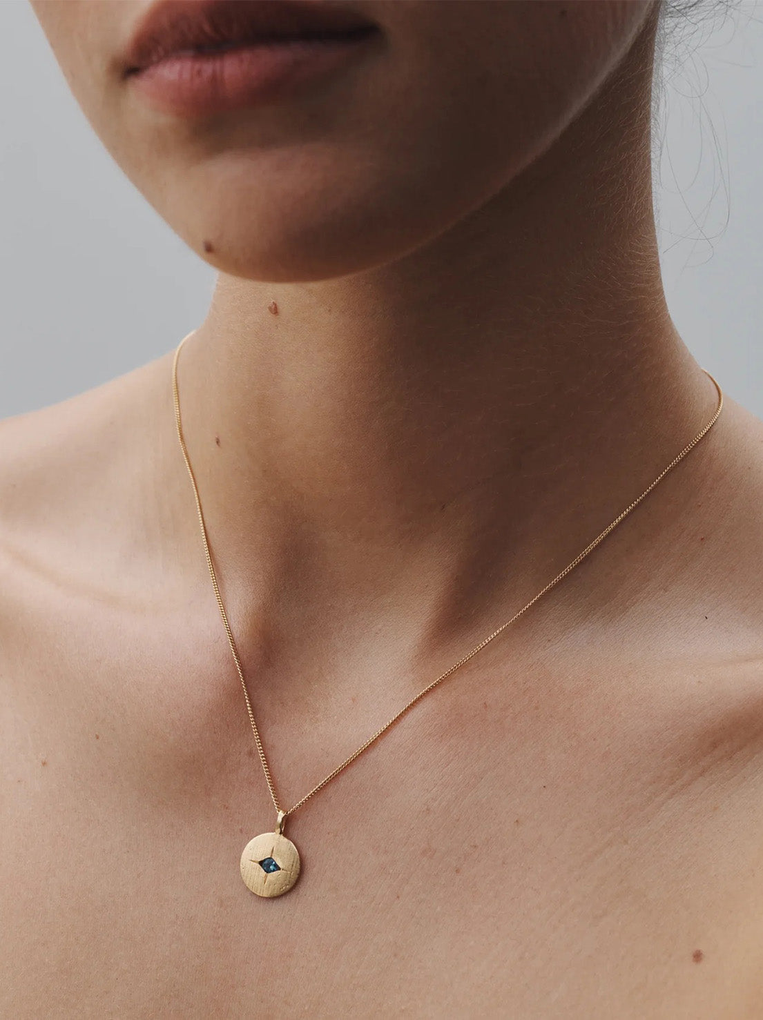 Temple of the Sun - Mavi Eye Necklace - Gold