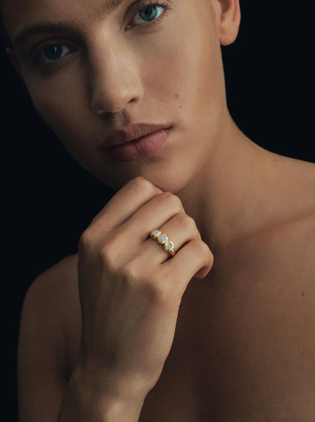 Temple of the Sun - Talis Trilogy Ring - Gold