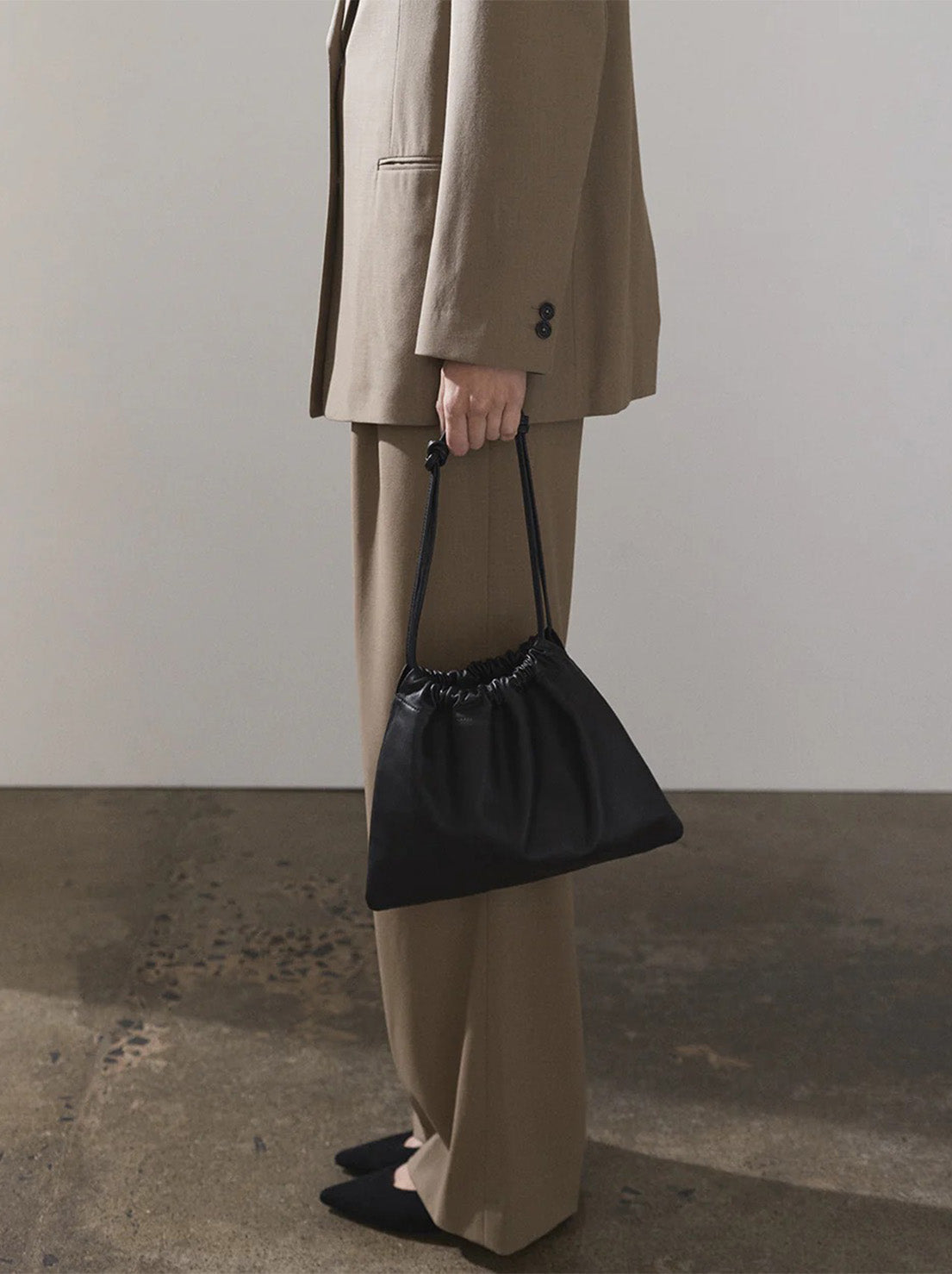 The Horse - Fin Drawstring Bag - Black