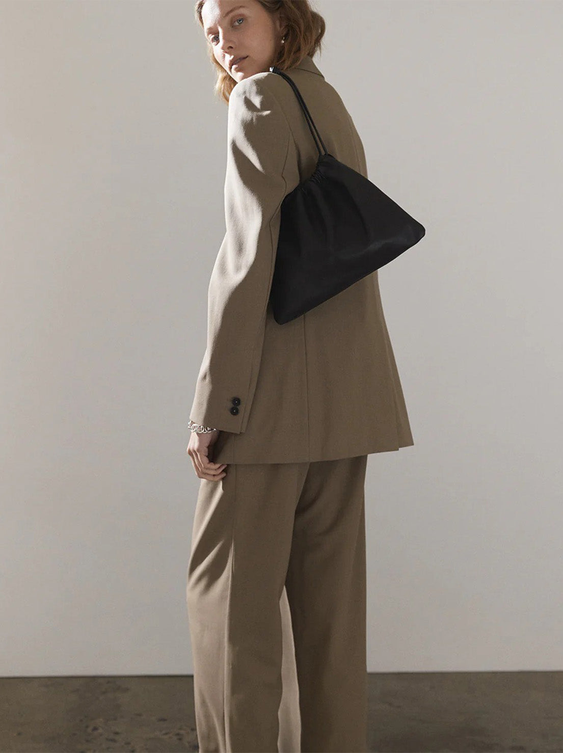 The Horse - Fin Drawstring Bag - Black