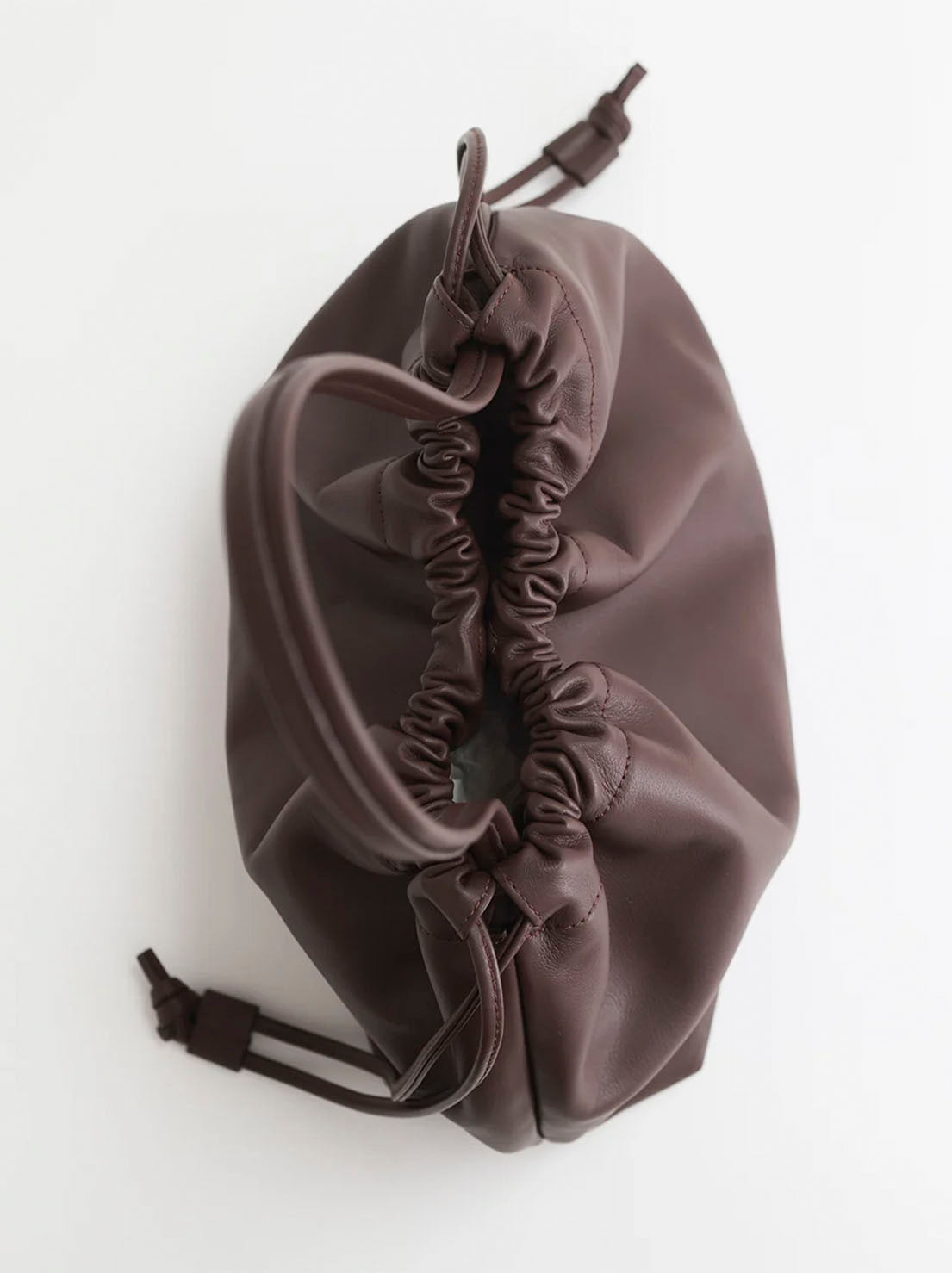 The Horse - Fin Shoulder Bag - Coffee